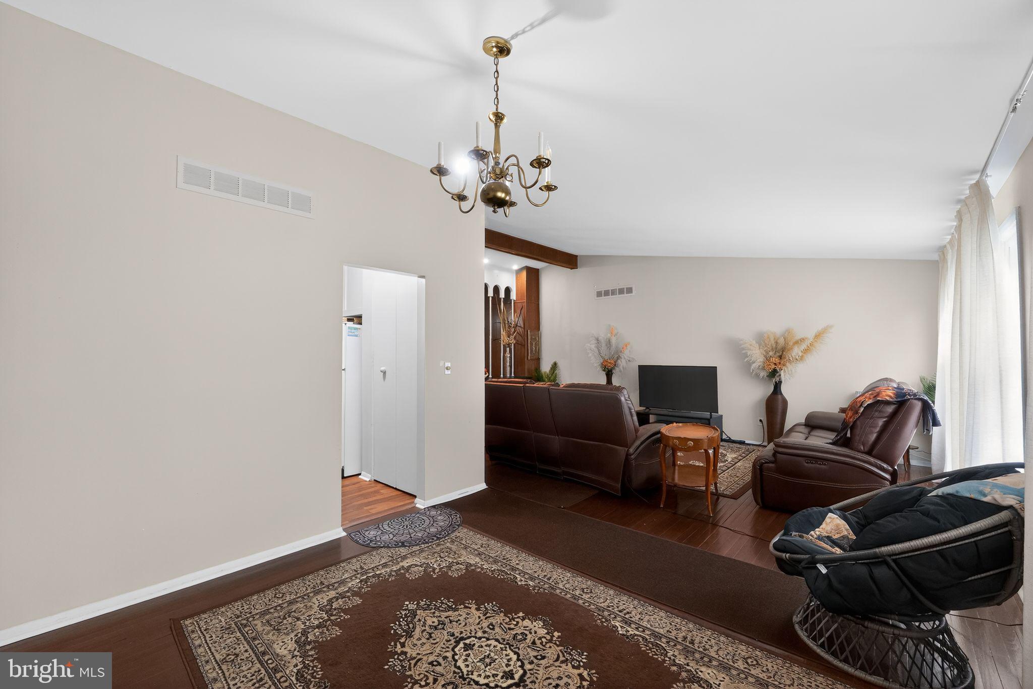 RANDALLSTOWN - Residential