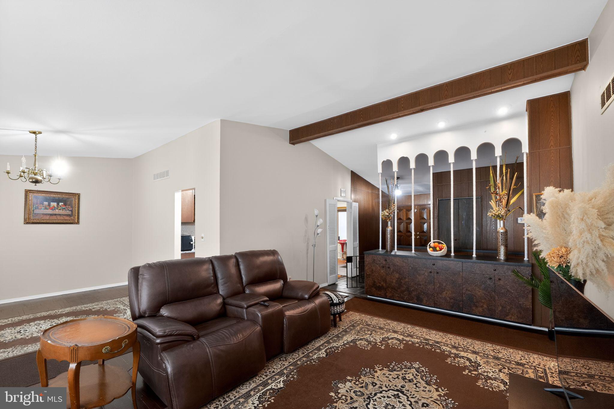 RANDALLSTOWN - Residential