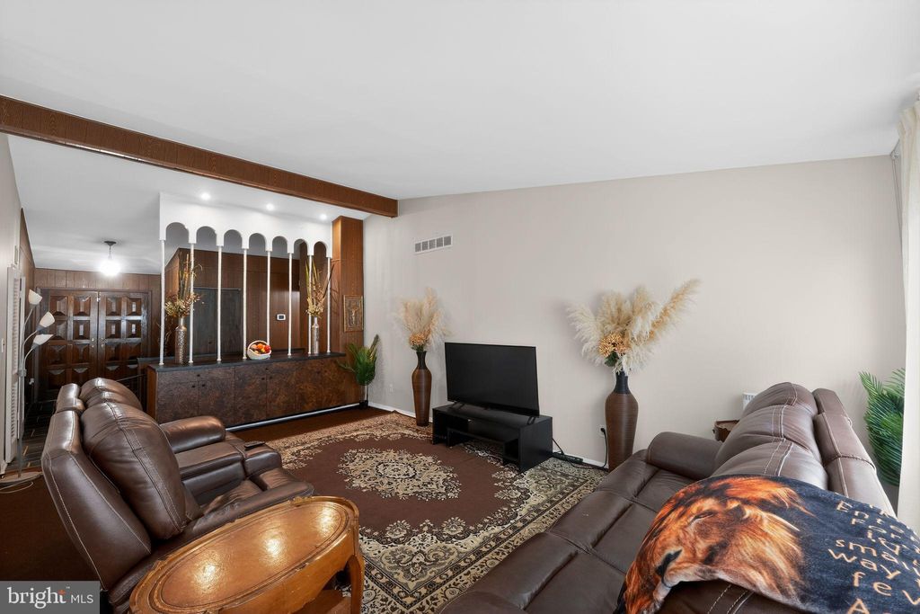 Photo of 3819 Pikeswood Drive, RANDALLSTOWN, MD 21133 (MLS # MDBC2157754)