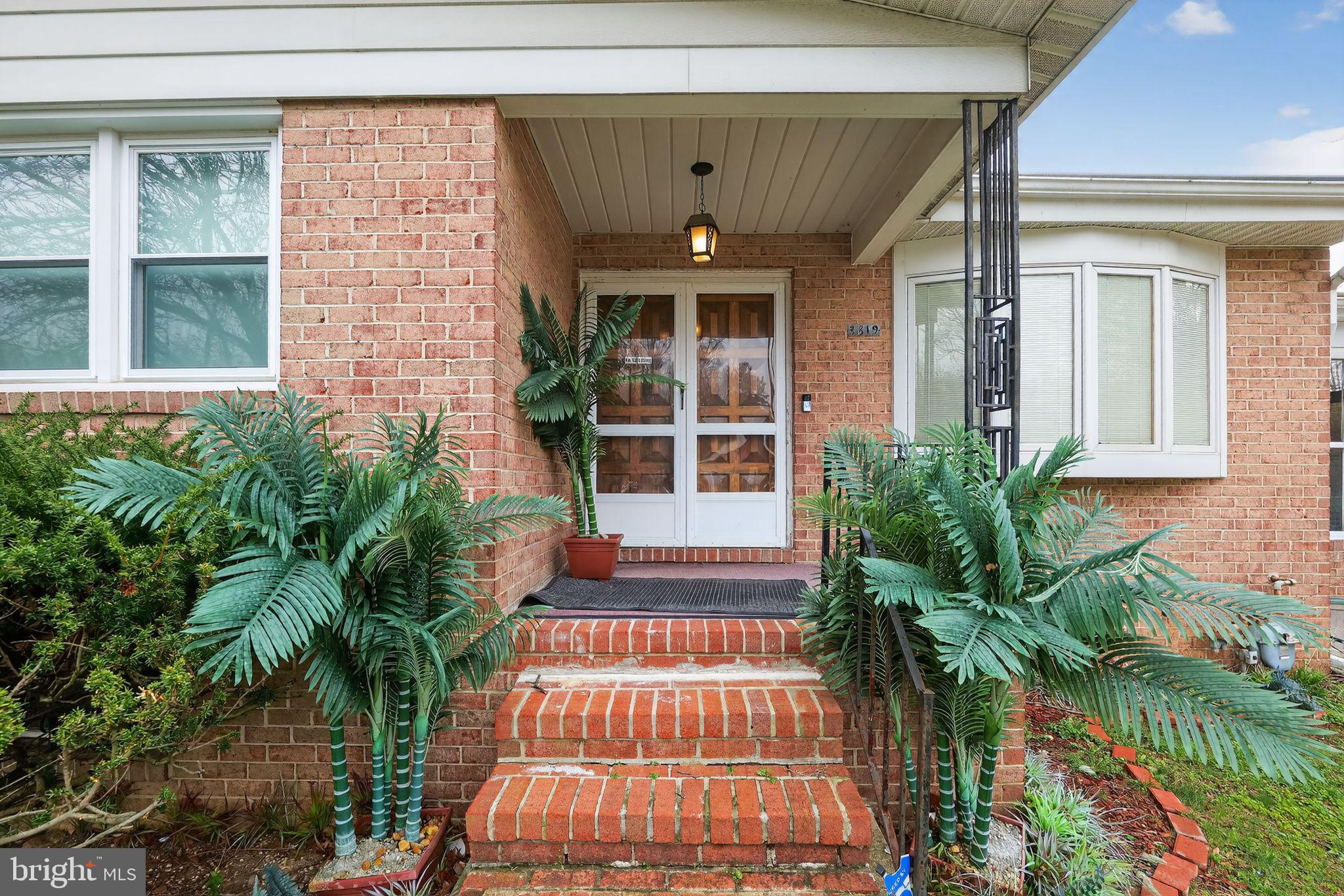 RANDALLSTOWN - Residential