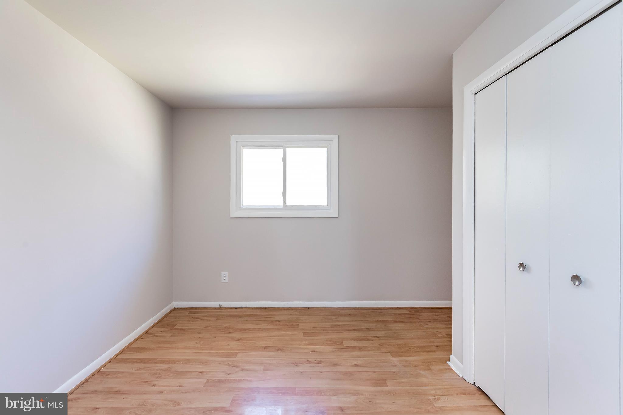 ROCK CREEK MANOR - Residential