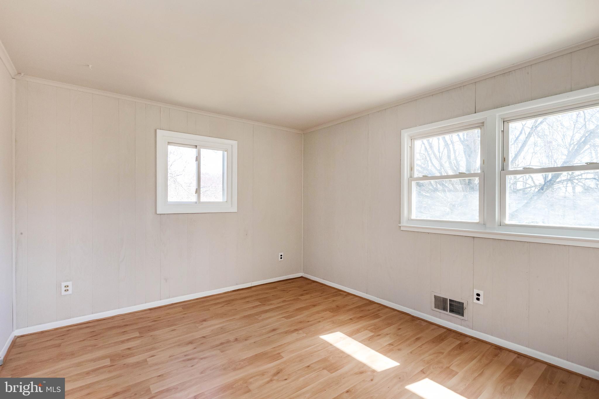 ROCK CREEK MANOR - Residential