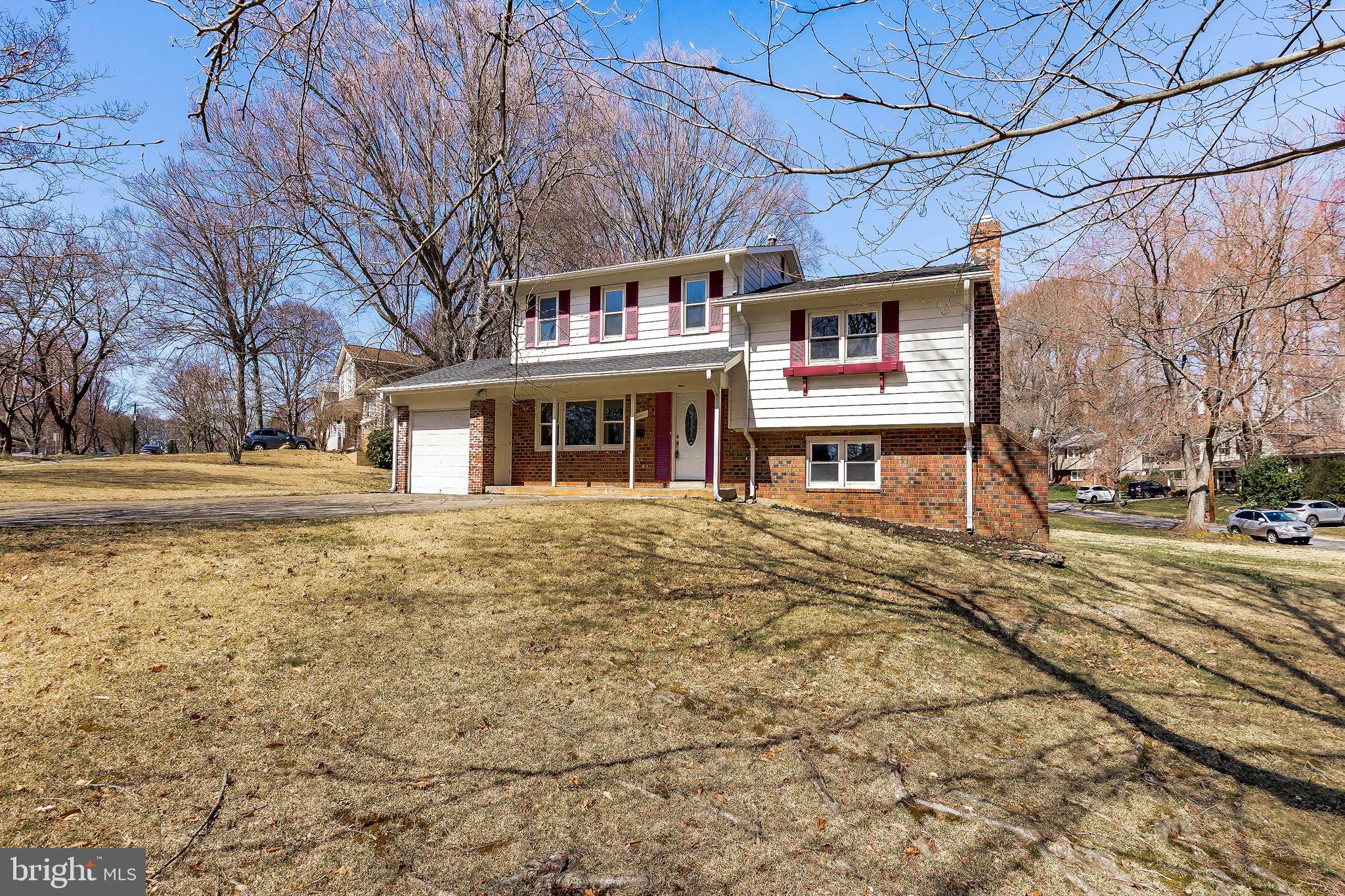 ROCK CREEK MANOR - Residential