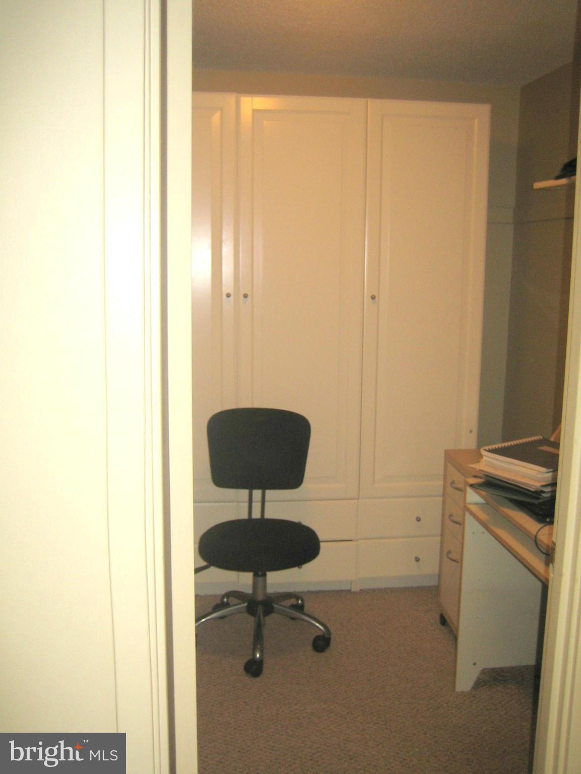 SKYLINE HOUSE - Residential Lease