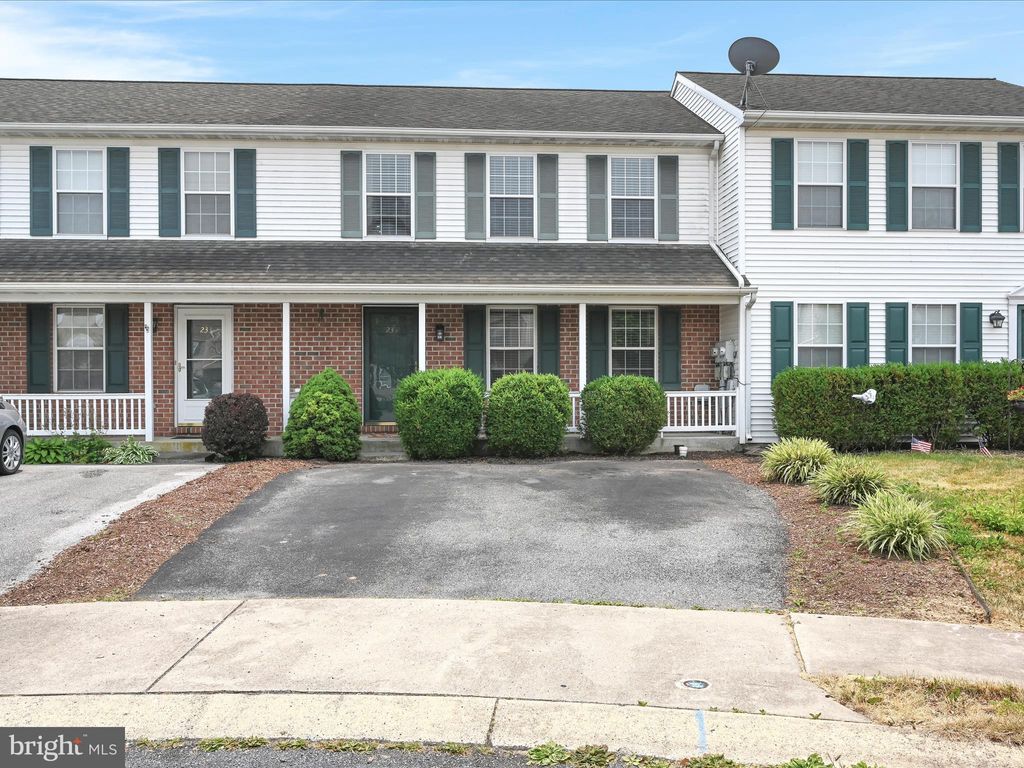 Photo of 235 CHELMSFORD DR, MARIETTA, PA 17547 (MLS # PALA2036146)