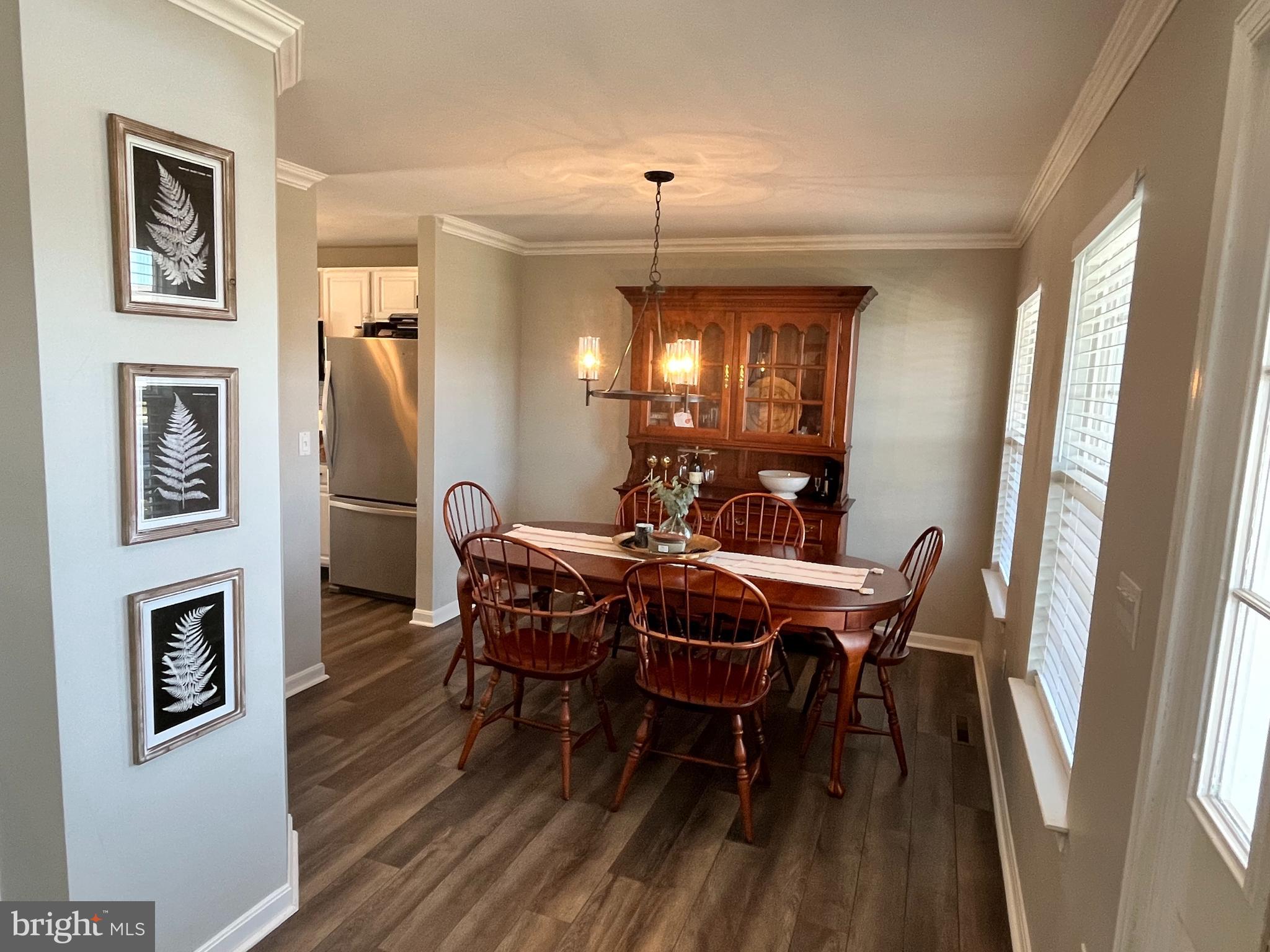 SOUTH MOUNTAIN ESTATES - Residential