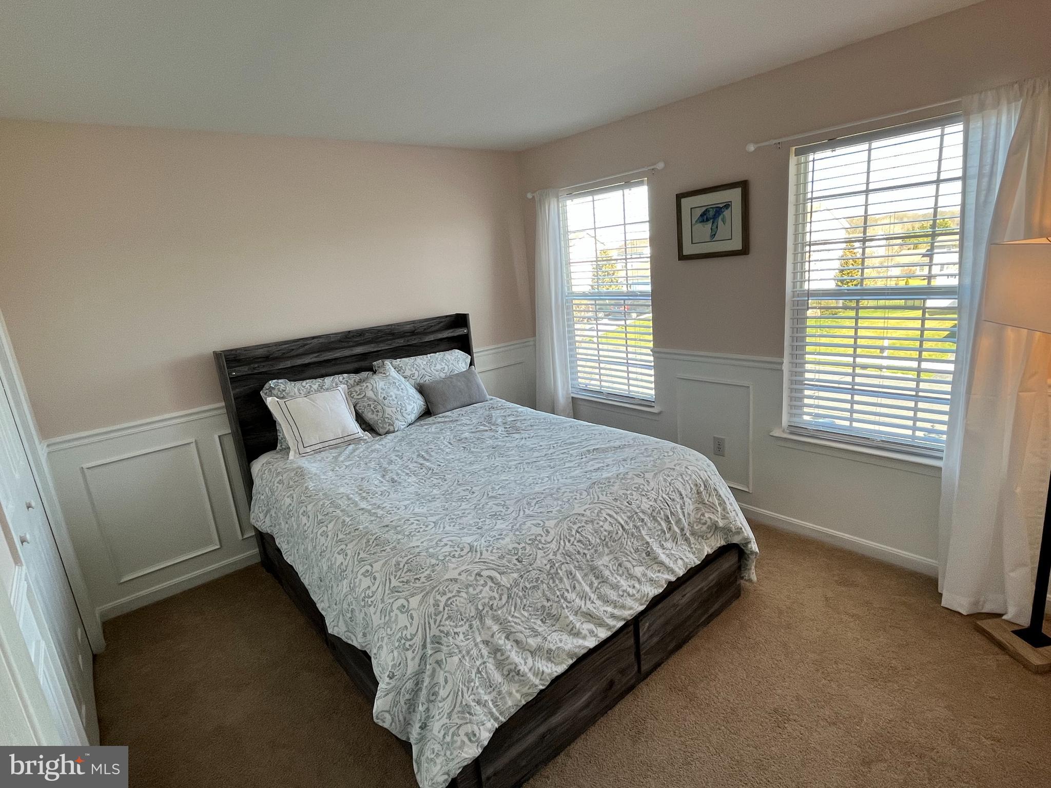 SOUTH MOUNTAIN ESTATES - Residential