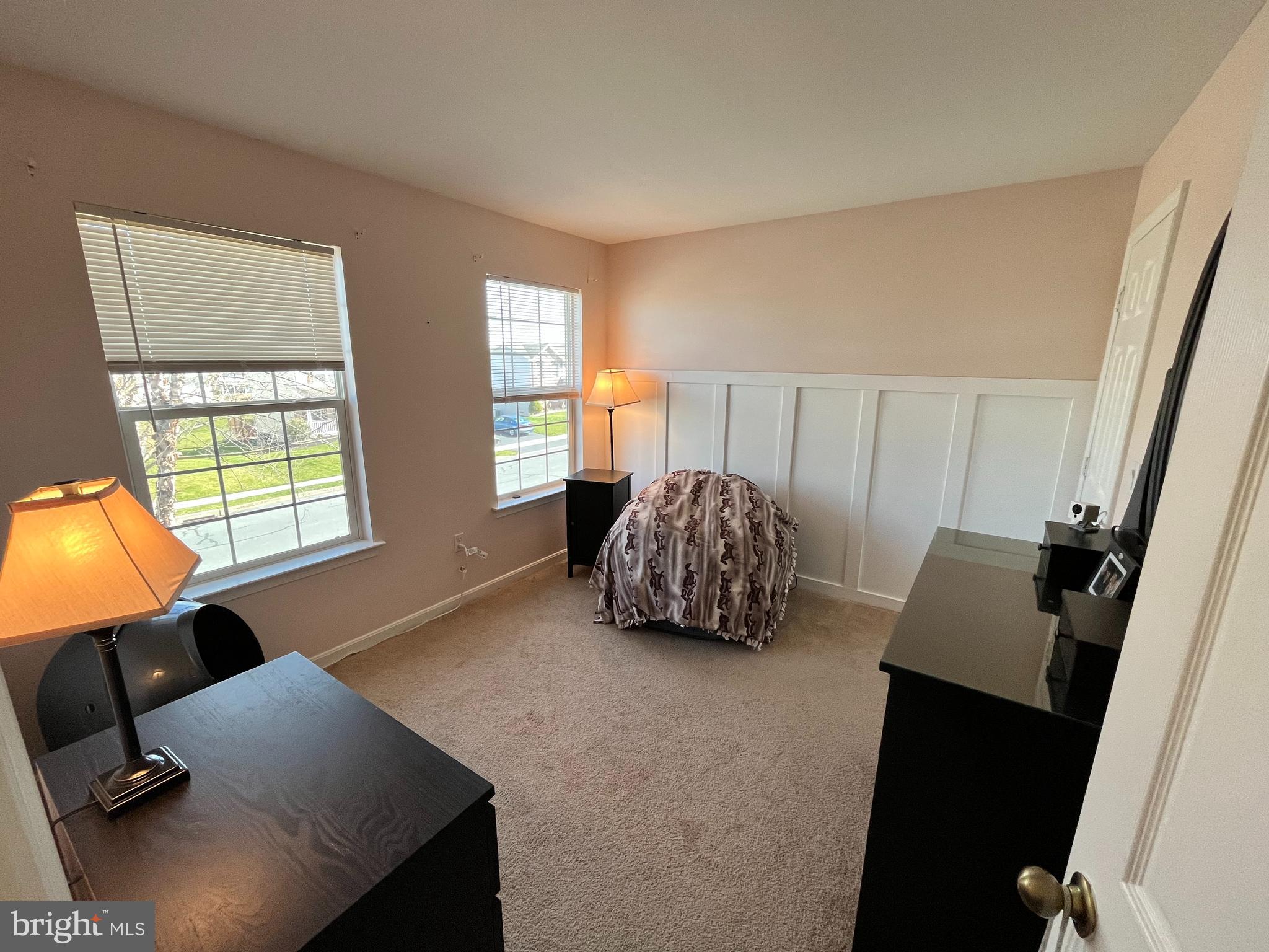 SOUTH MOUNTAIN ESTATES - Residential