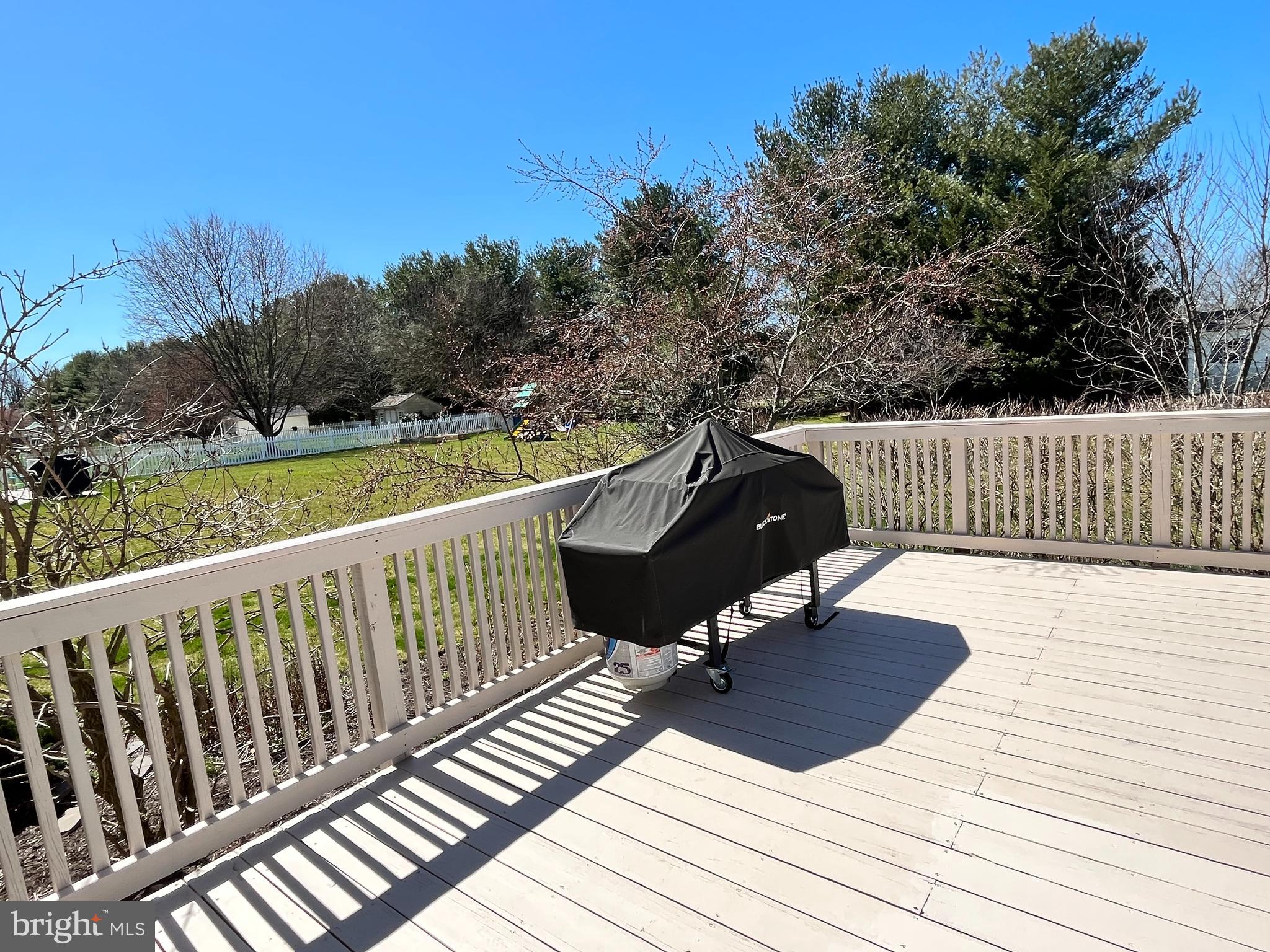 SOUTH MOUNTAIN ESTATES - Residential