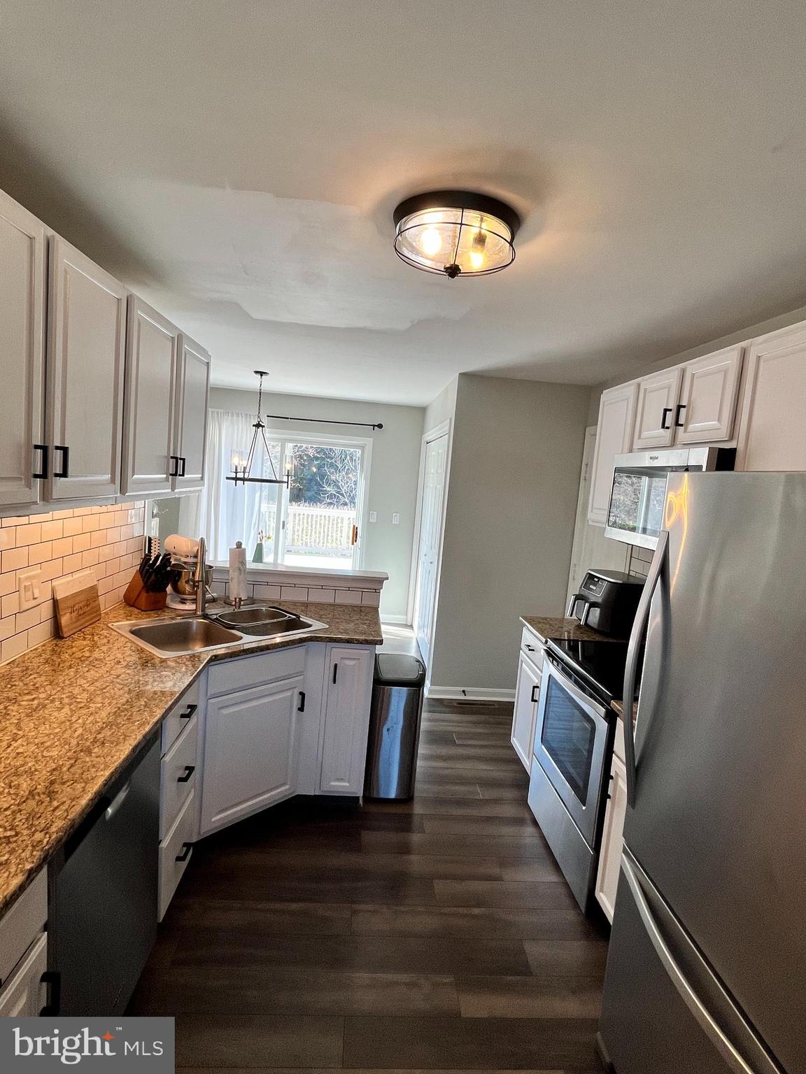 SOUTH MOUNTAIN ESTATES - Residential