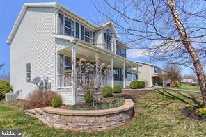 SOUTH MOUNTAIN ESTATES - Residential