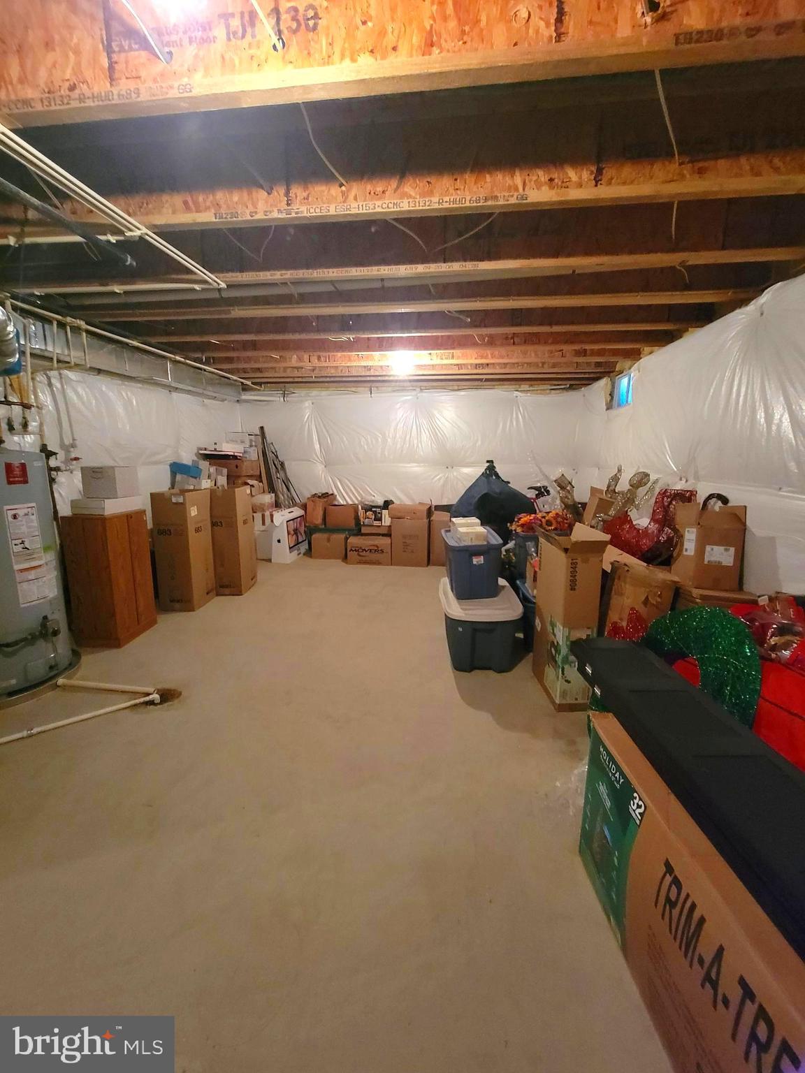 ESTATES AT LEE'S PARKE - Residential