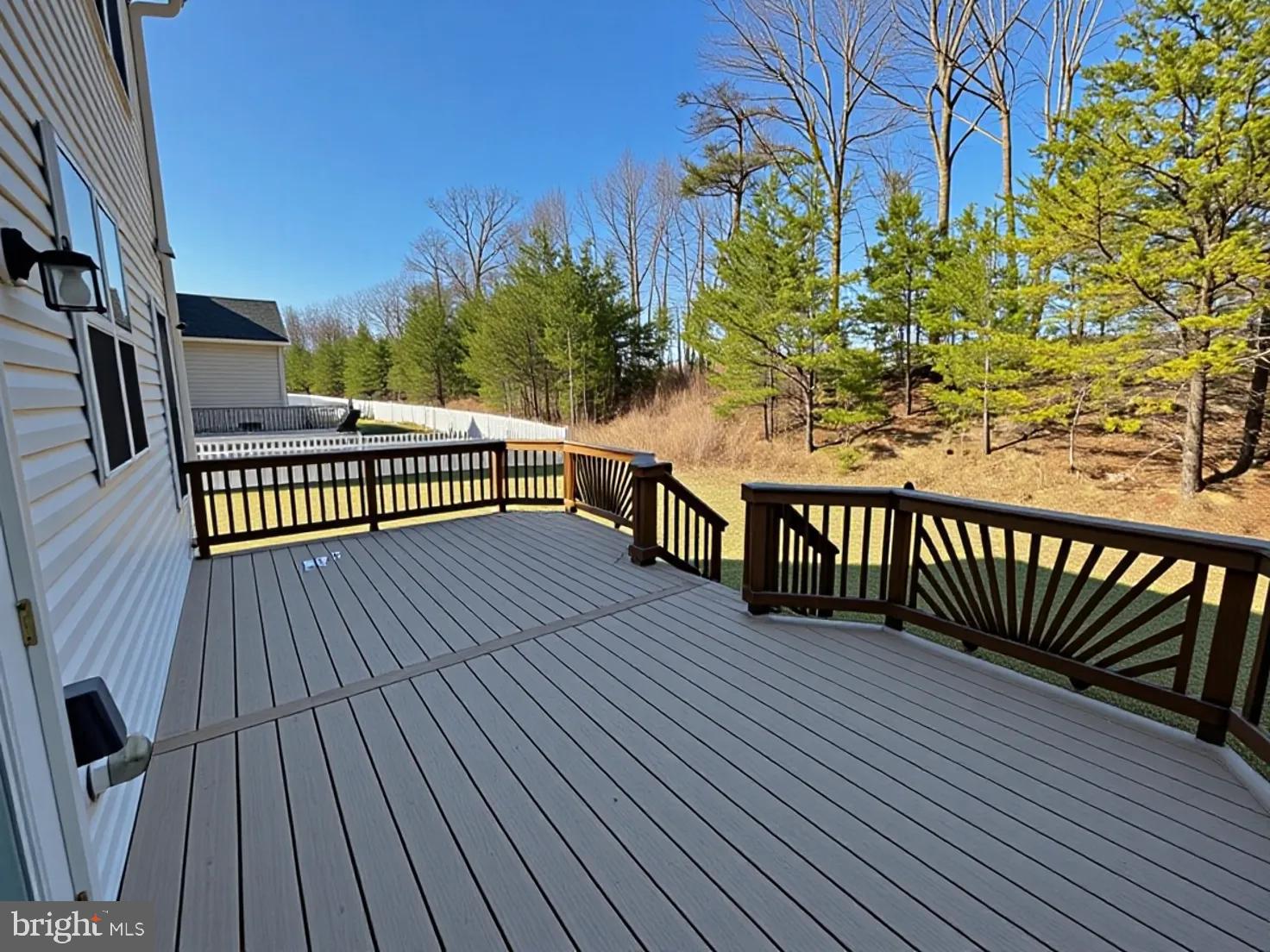 ESTATES AT LEE'S PARKE - Residential