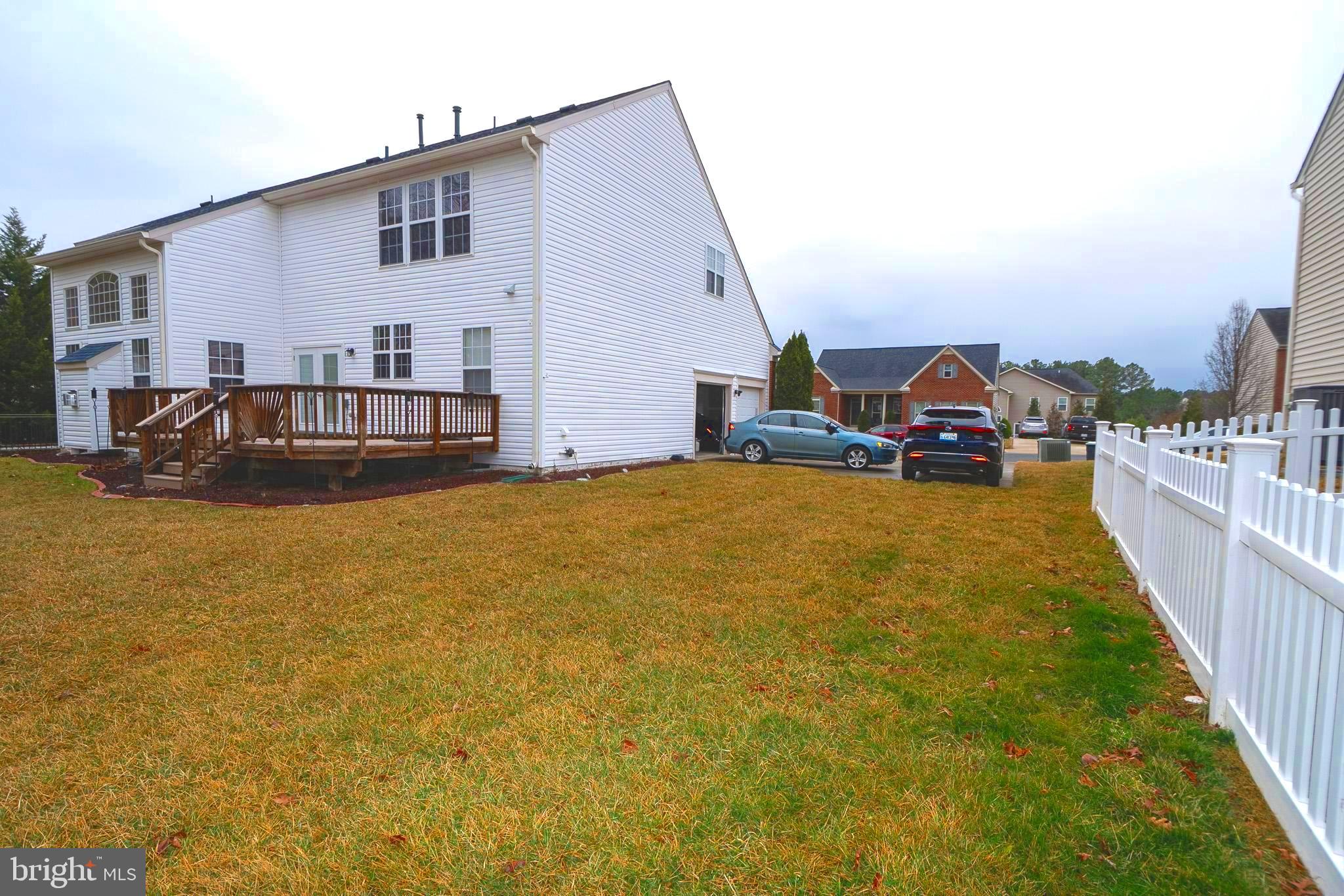 ESTATES AT LEE'S PARKE - Residential