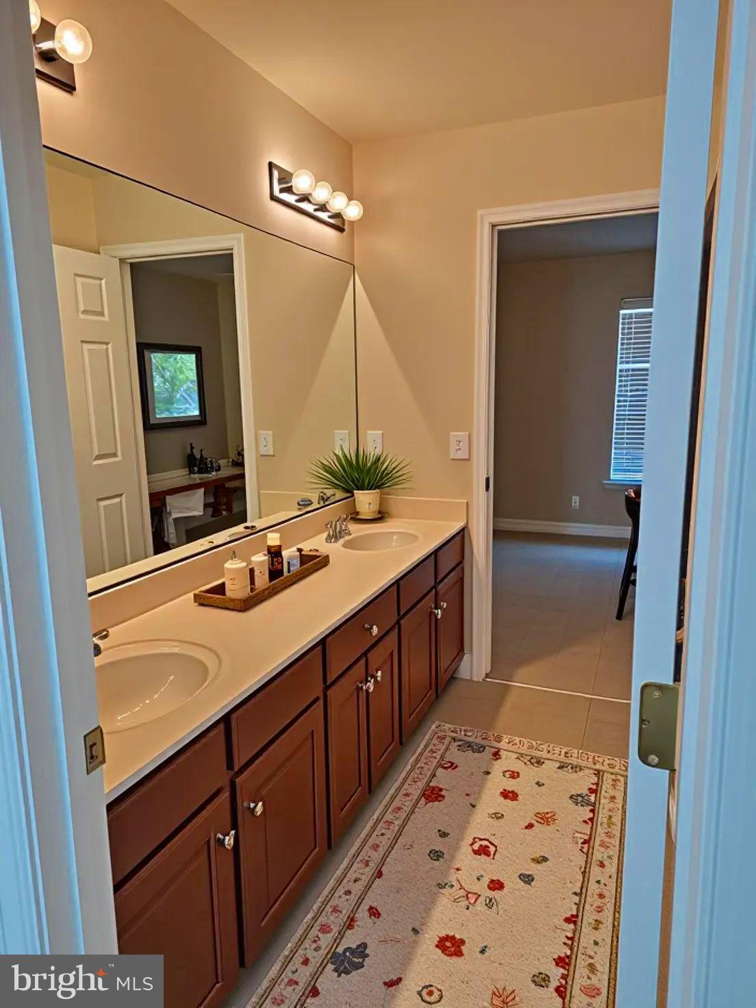 ESTATES AT LEE'S PARKE - Residential