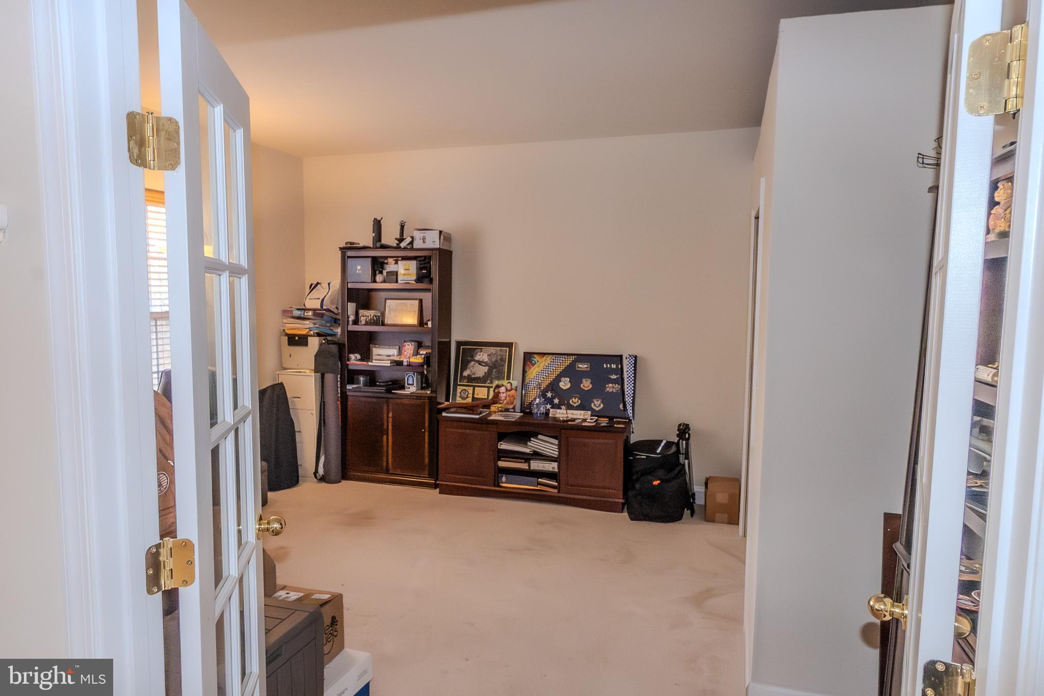 ESTATES AT LEE'S PARKE - Residential