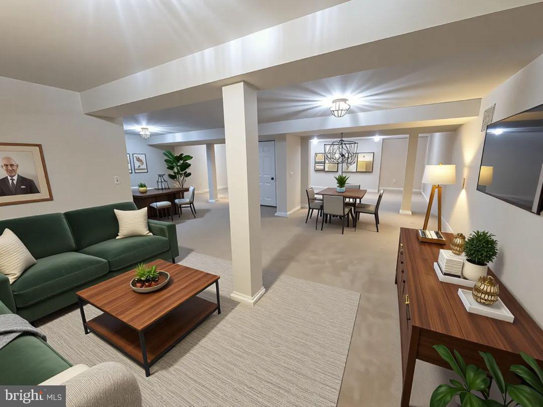 ESTATES AT LEE'S PARKE - Residential