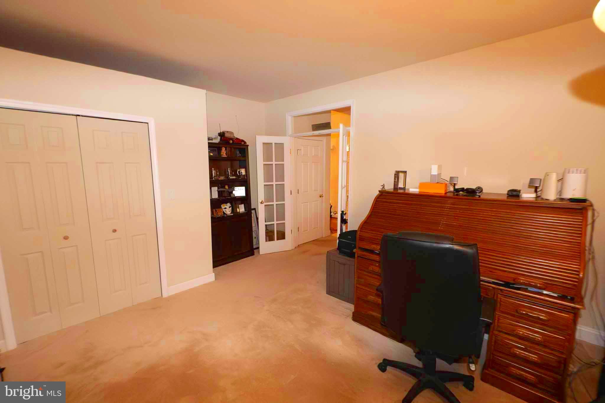 ESTATES AT LEE'S PARKE - Residential