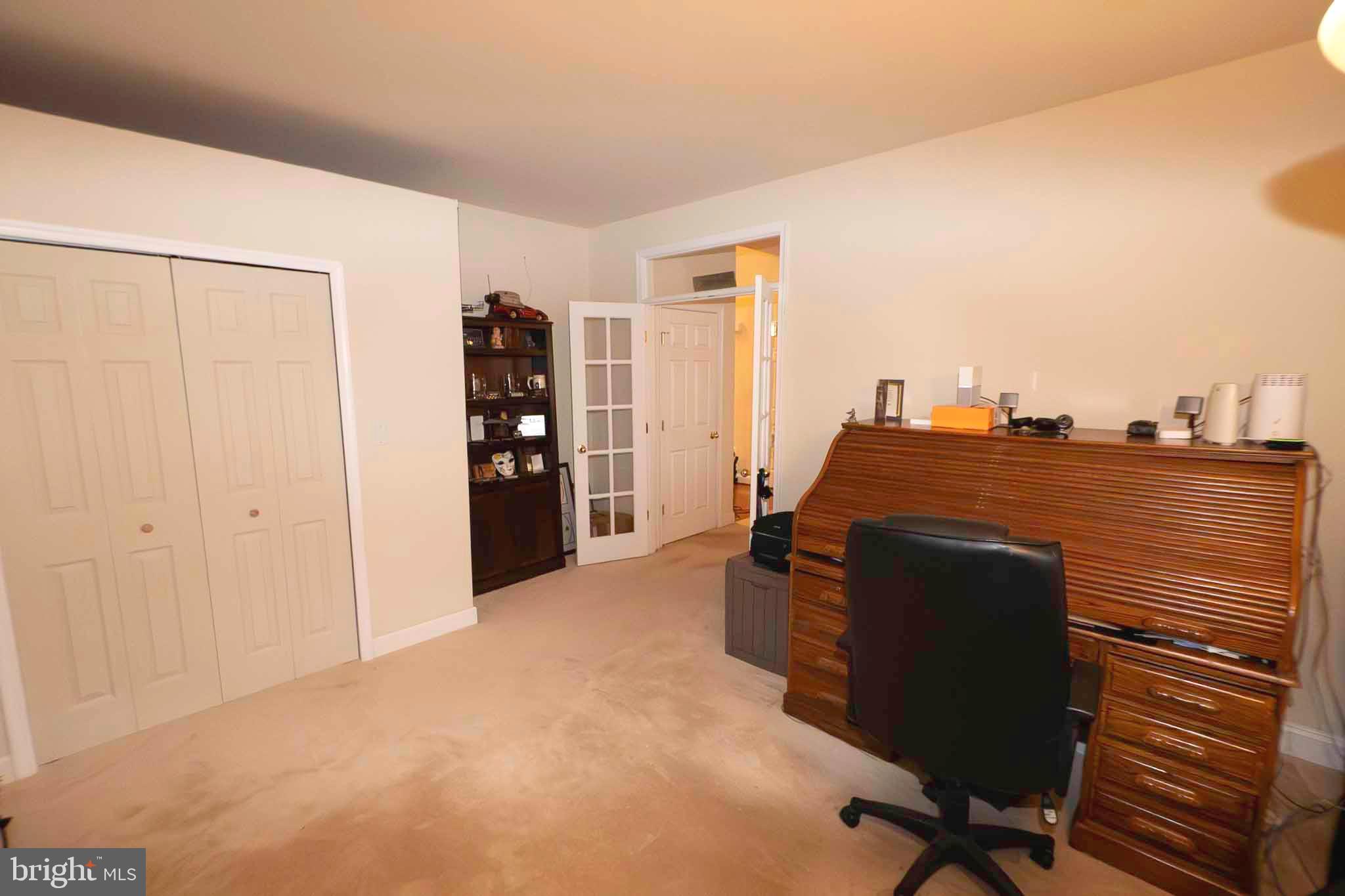 ESTATES AT LEE'S PARKE - Residential