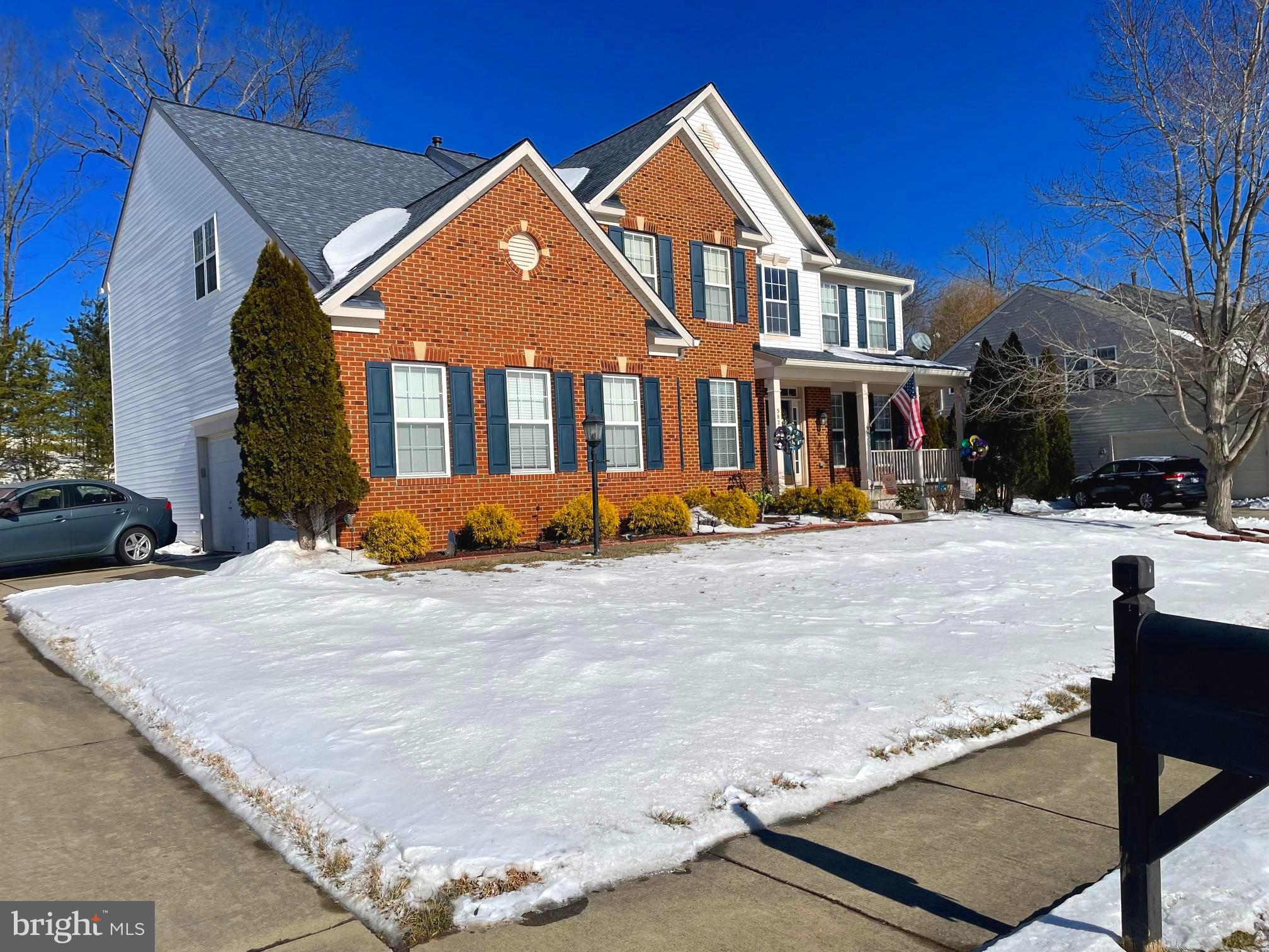 ESTATES AT LEE'S PARKE - Residential