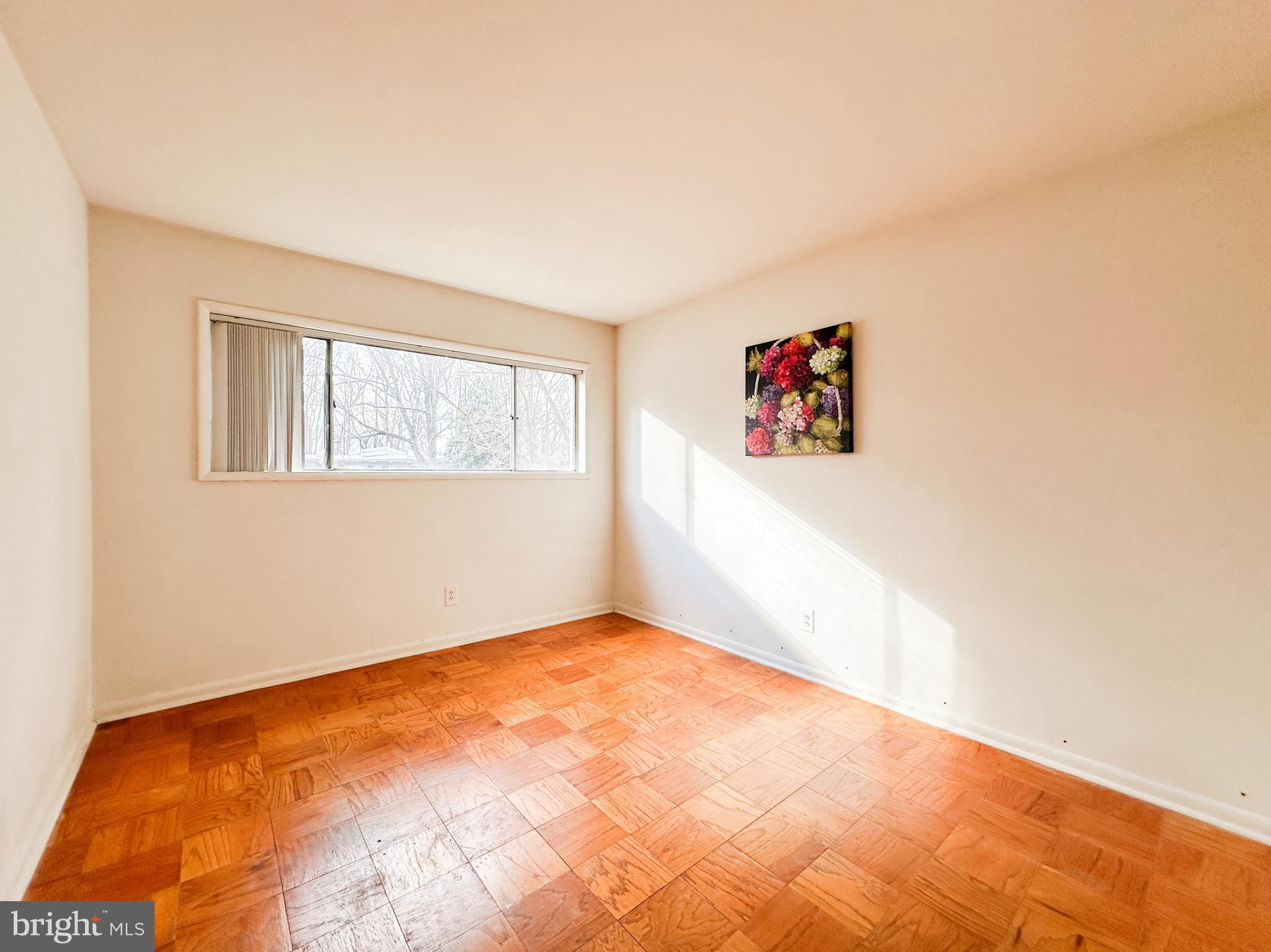 HERITAGE WOODS NORTH - Residential