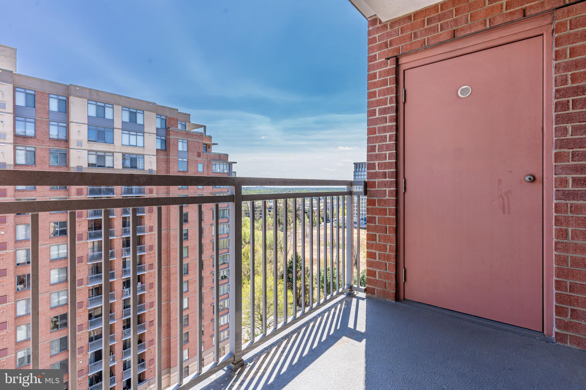 THE GALLERY - Residential