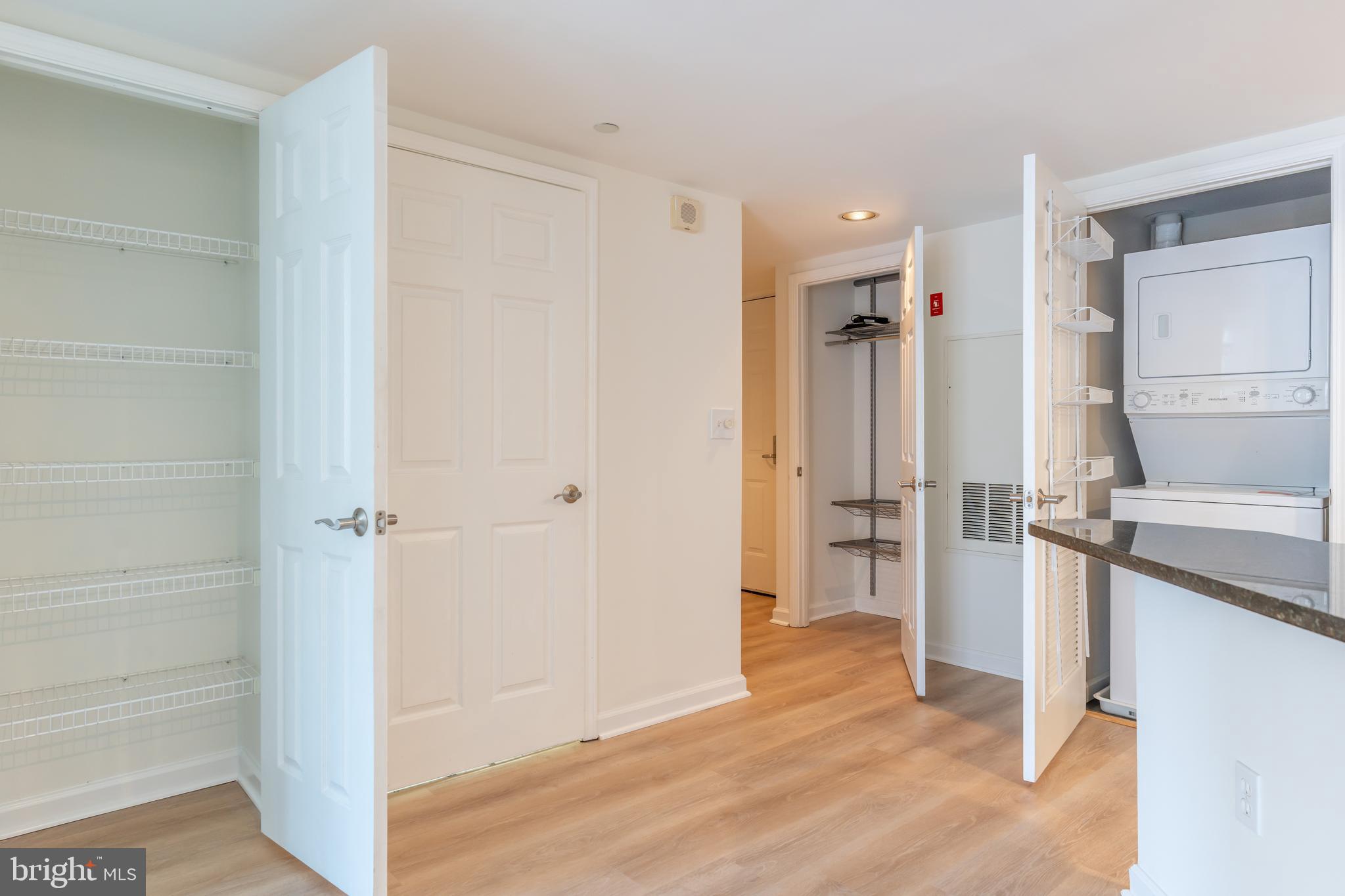 THE GALLERY - Residential