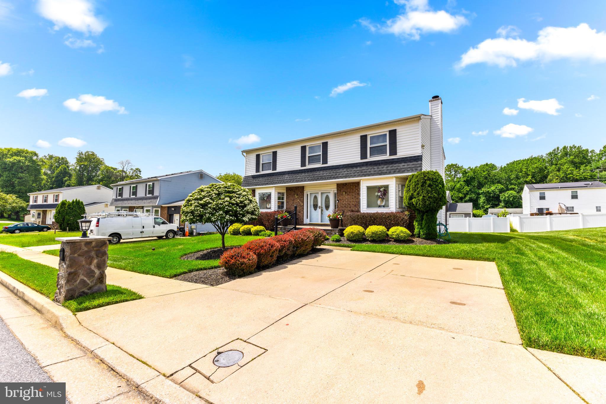 OLDE MILL ESTATES - Residential