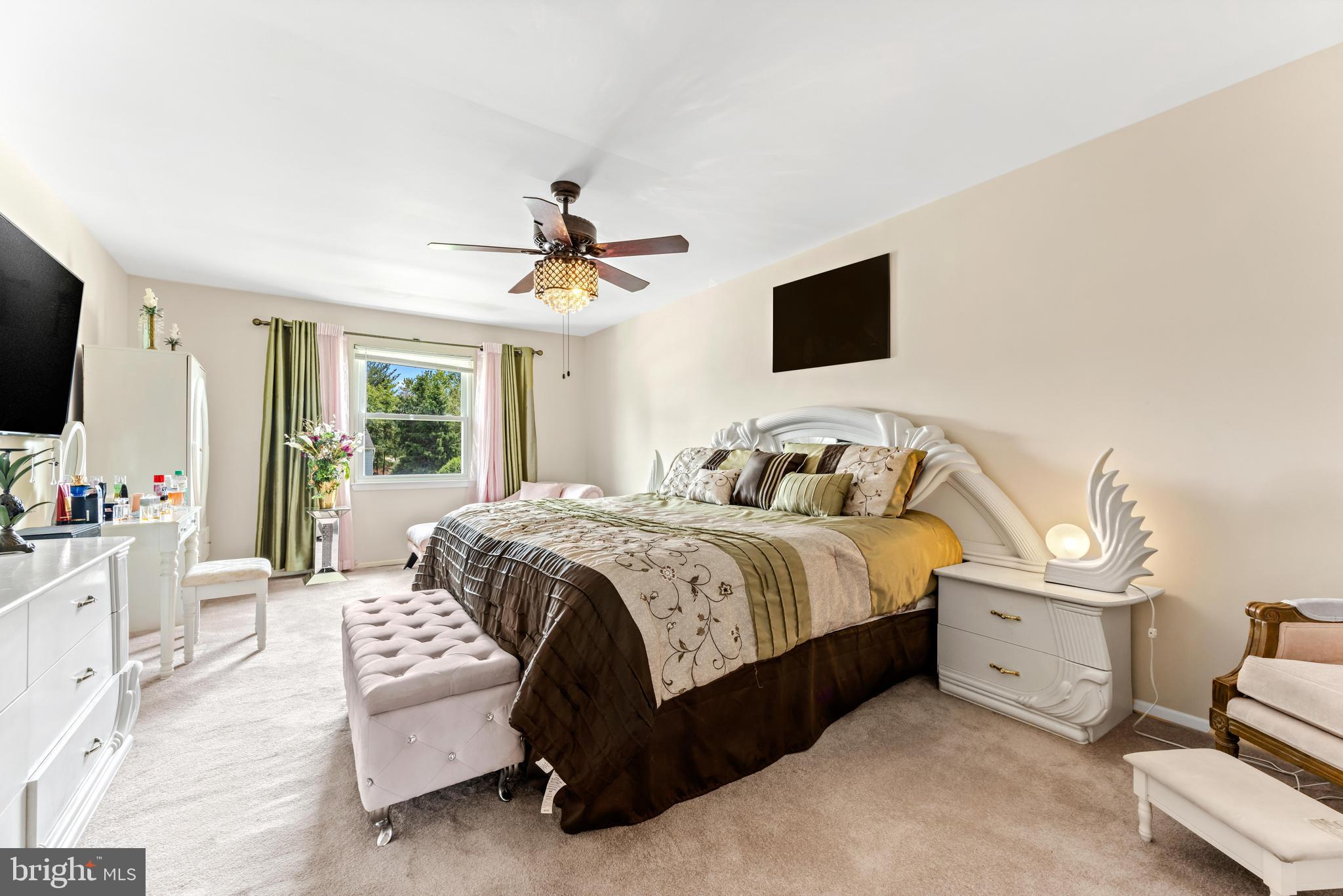 OLDE MILL ESTATES - Residential