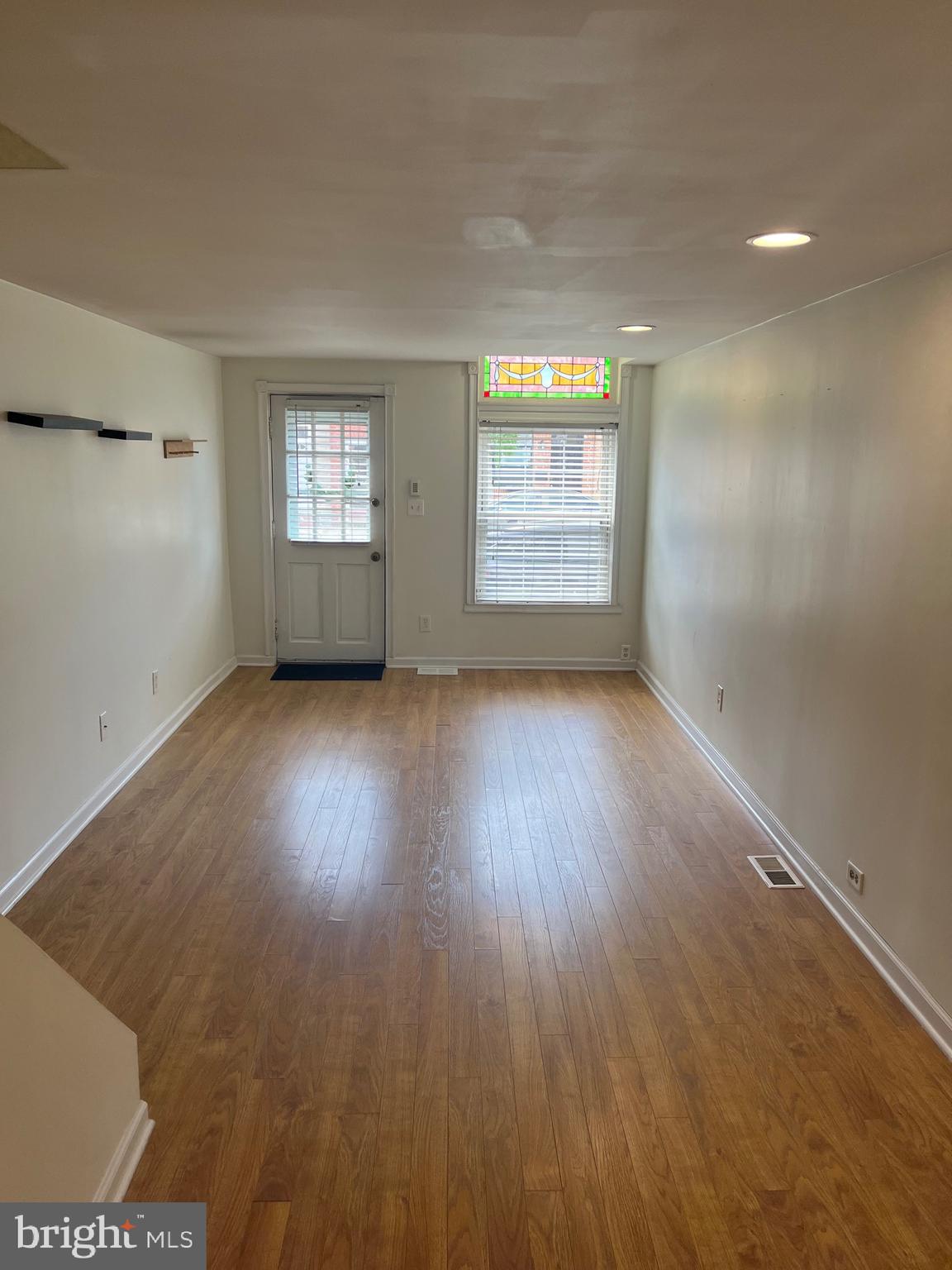 2528 FAIT AVENUE