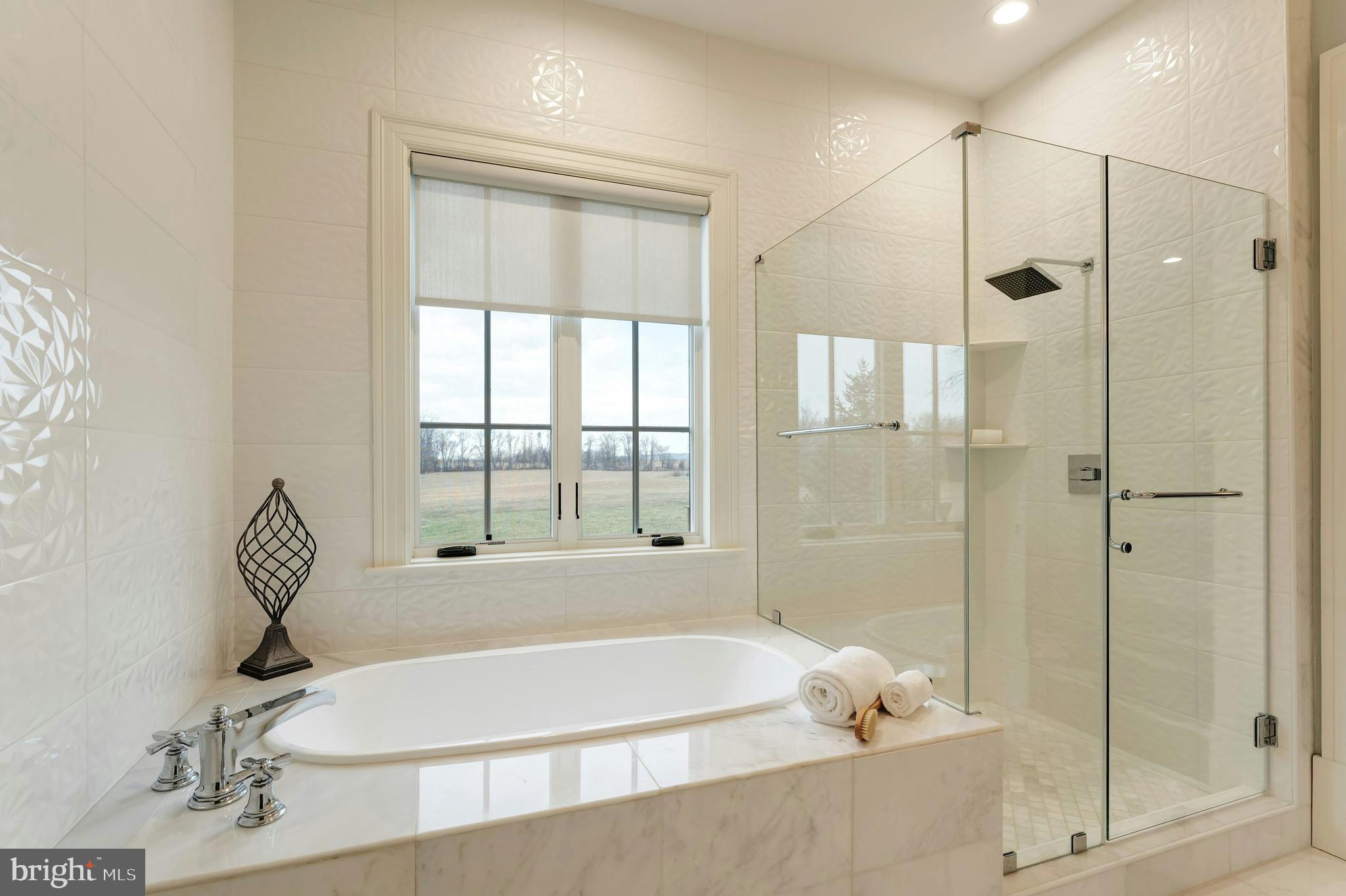 LEE'S CROSSING - Residential