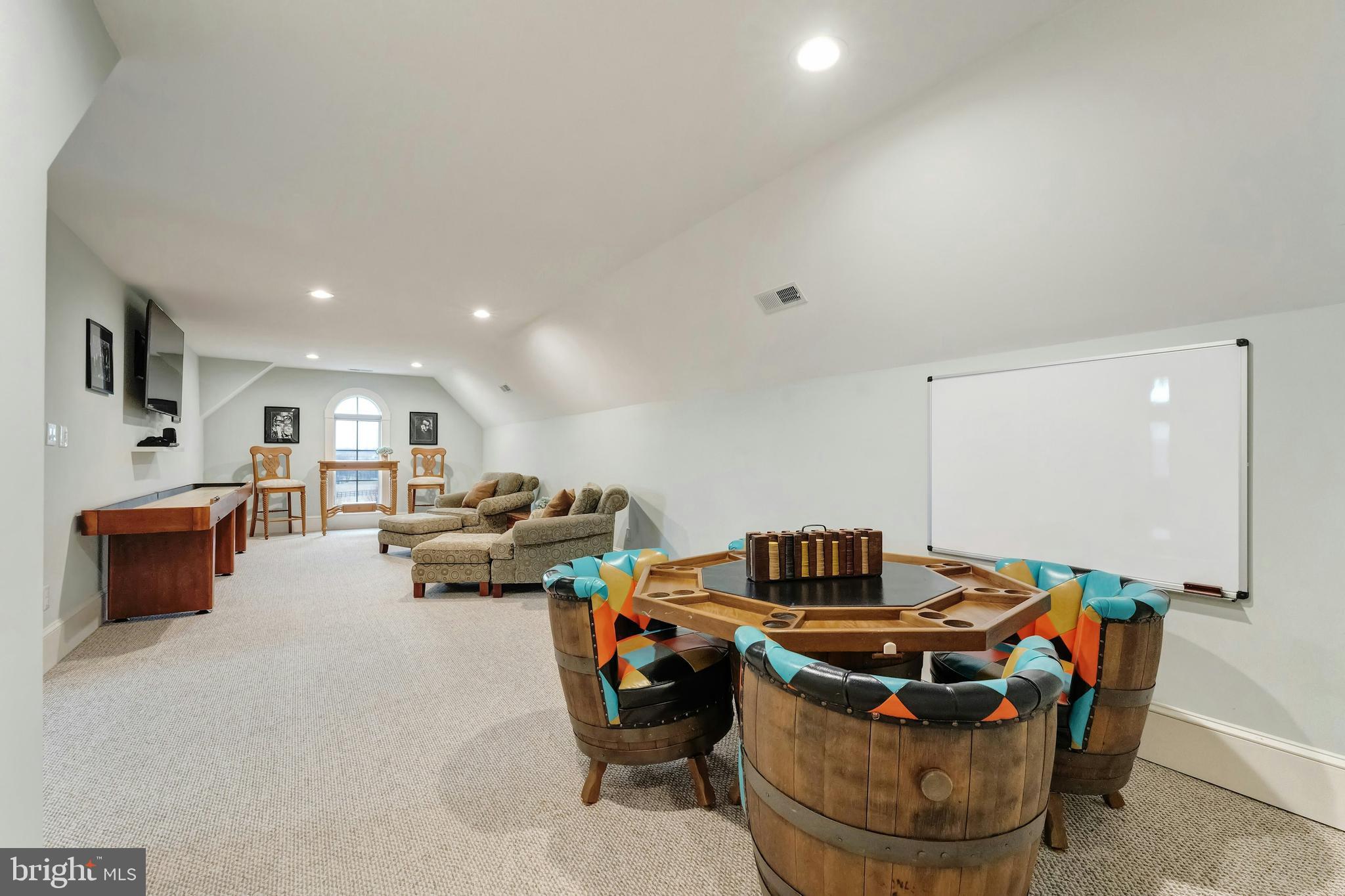 LEE'S CROSSING - Residential