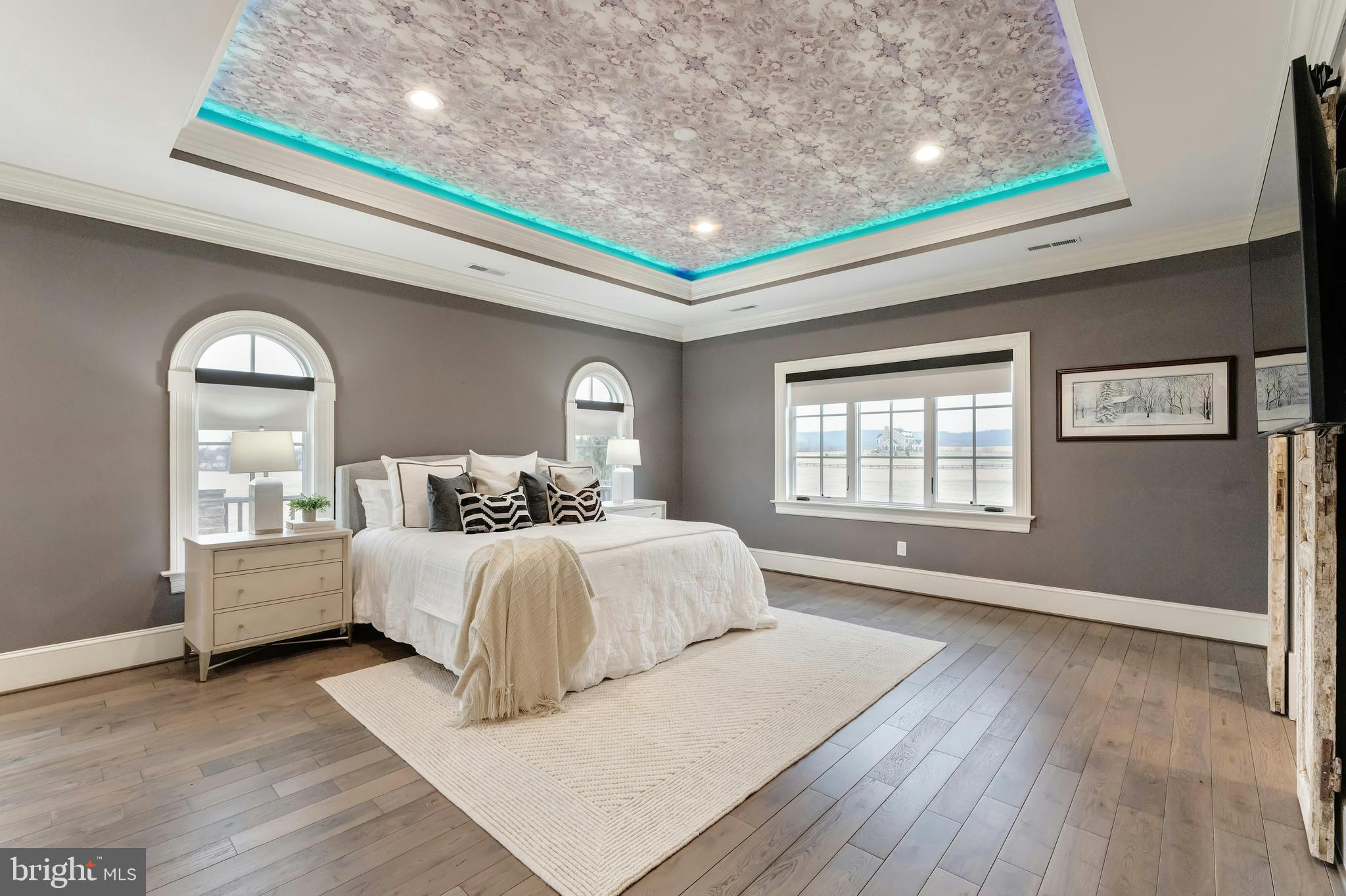 LEE'S CROSSING - Residential