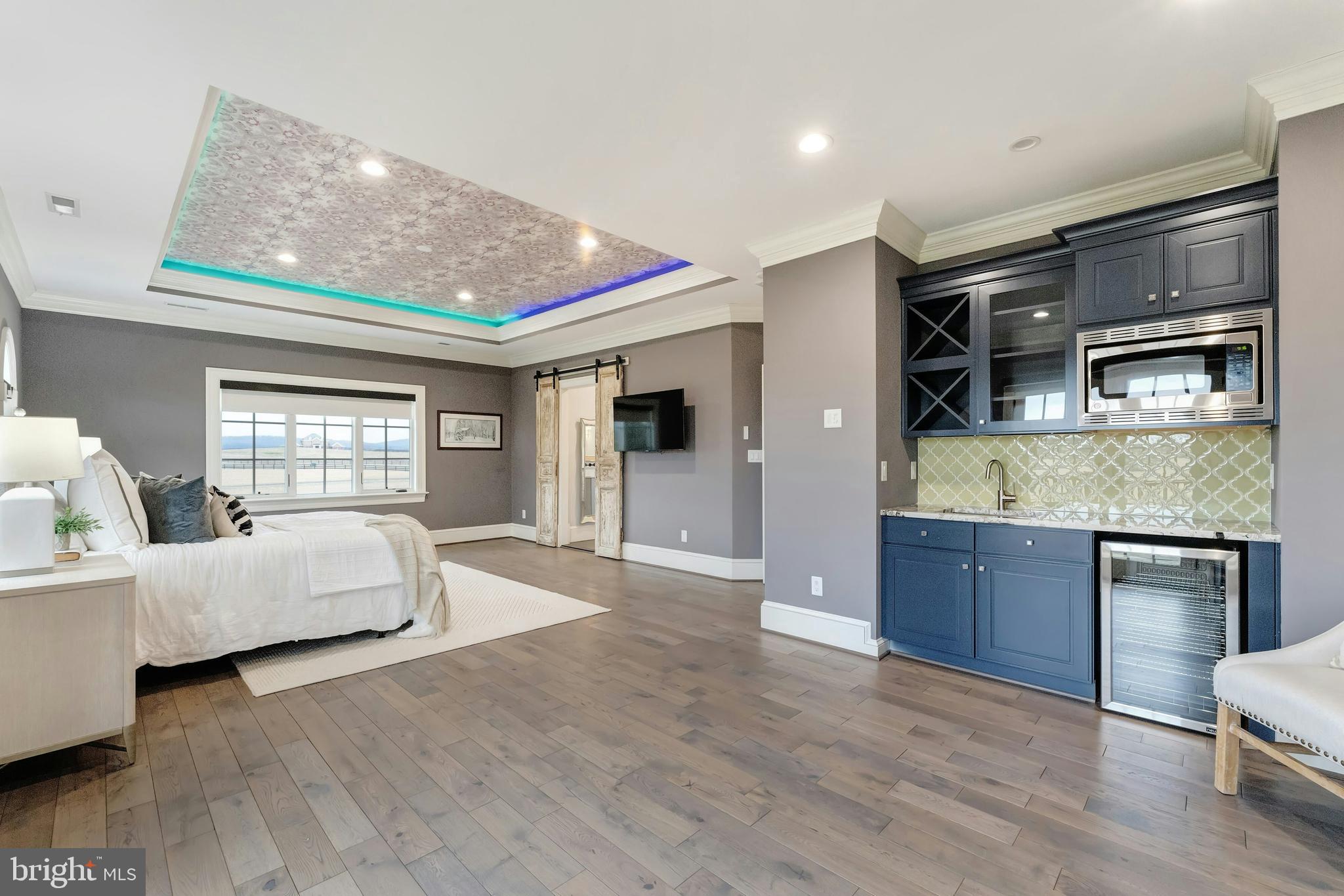 LEE'S CROSSING - Residential