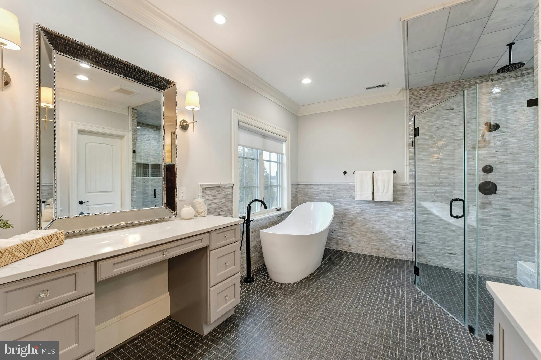 LEE'S CROSSING - Residential