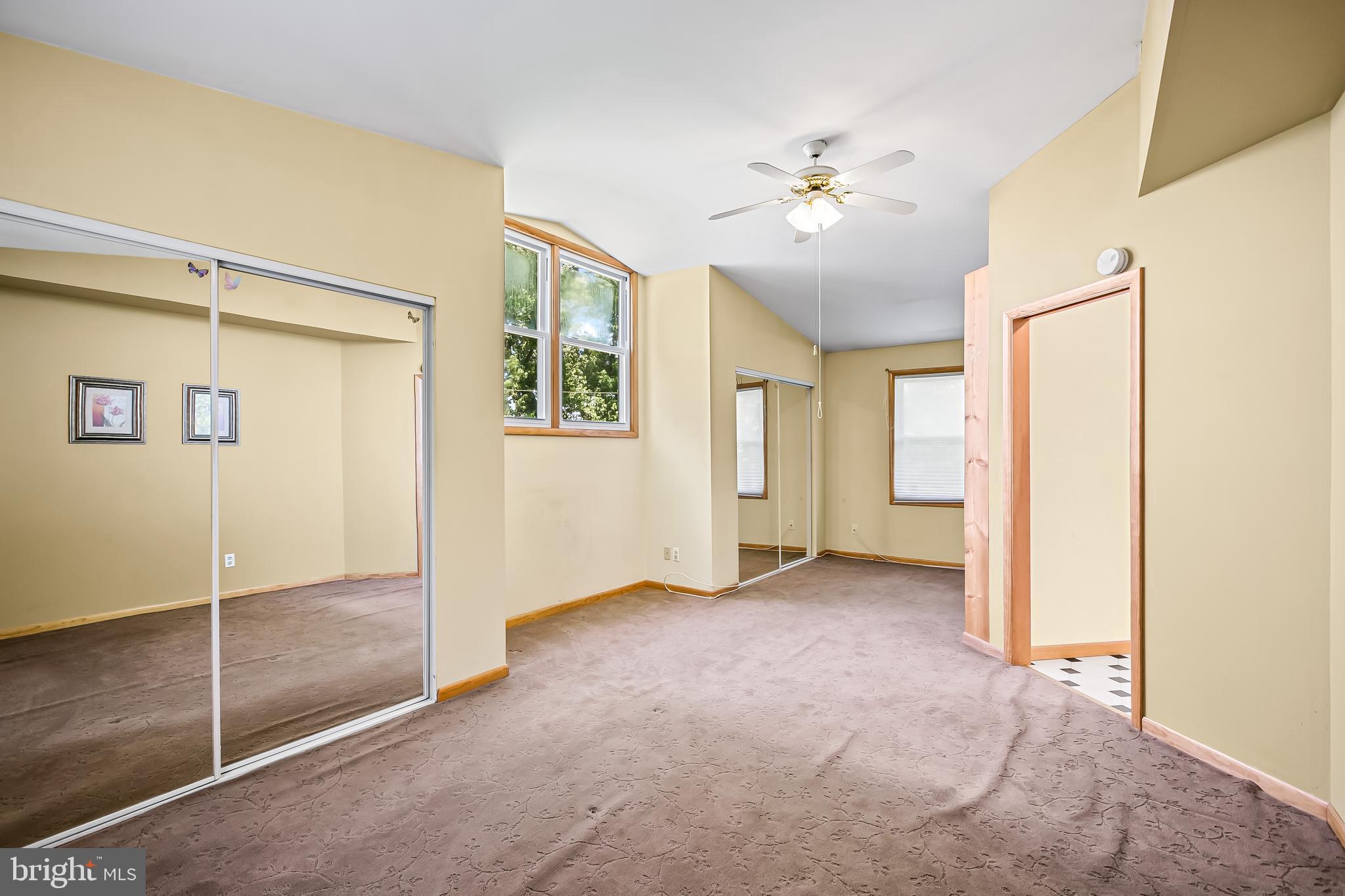 LAURAVILLE HISTORIC DISTRICT - Residential