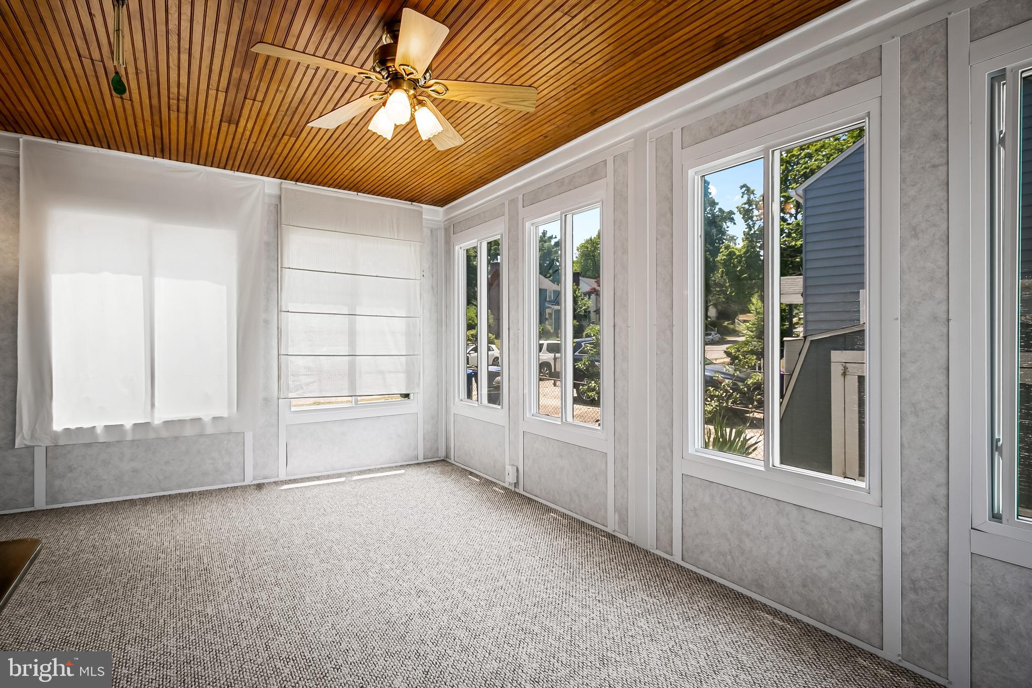 LAURAVILLE HISTORIC DISTRICT - Residential