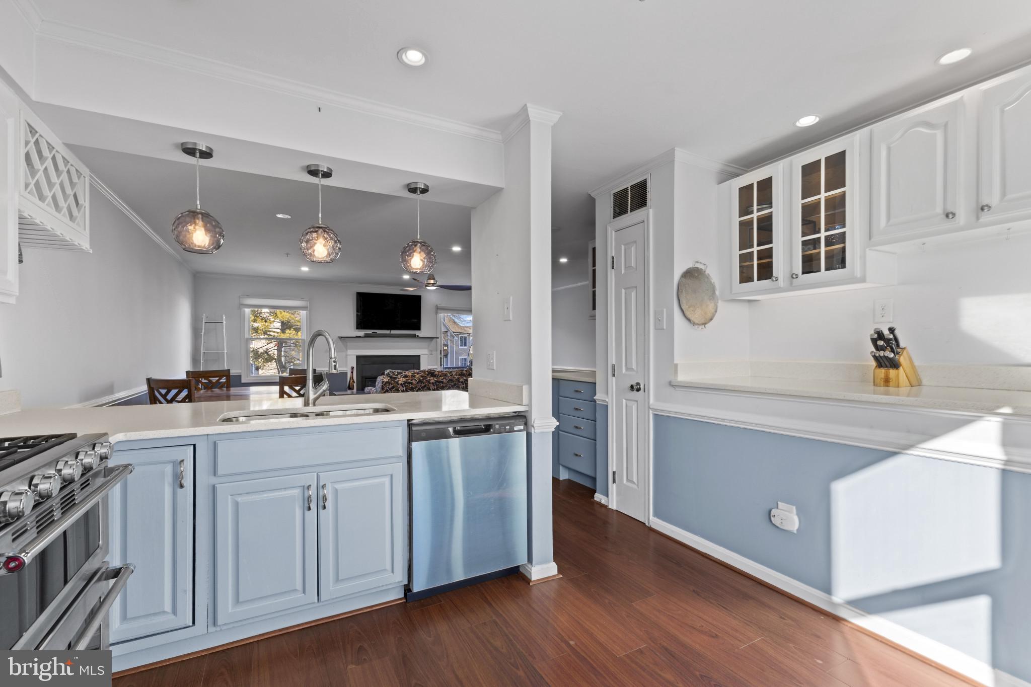 BAYSIDE MARINA - Residential