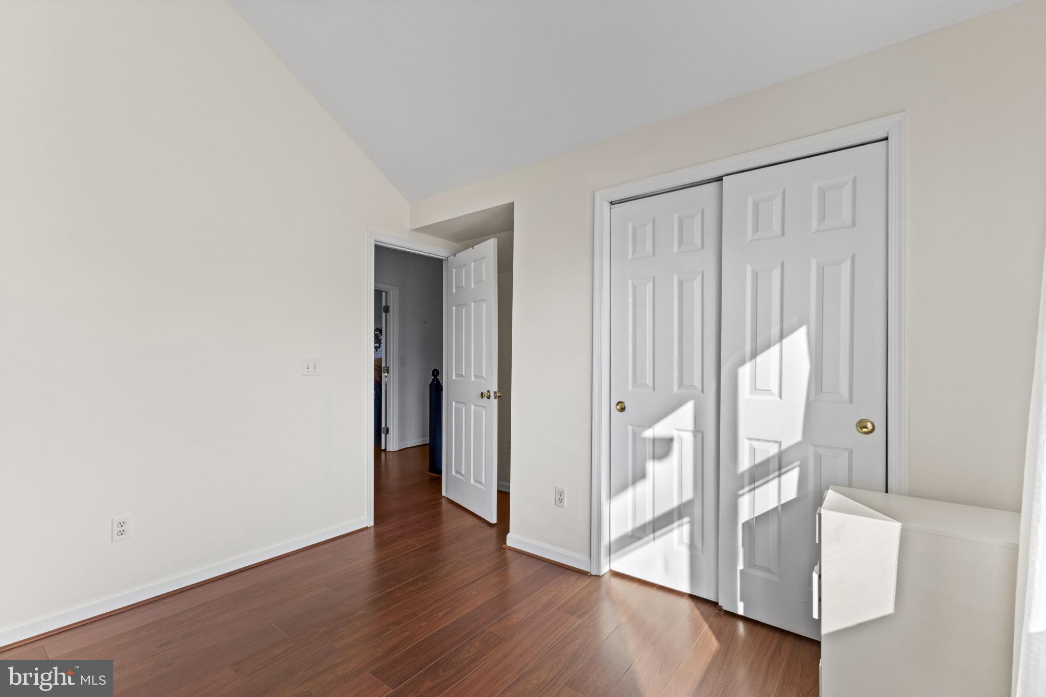 BAYSIDE MARINA - Residential