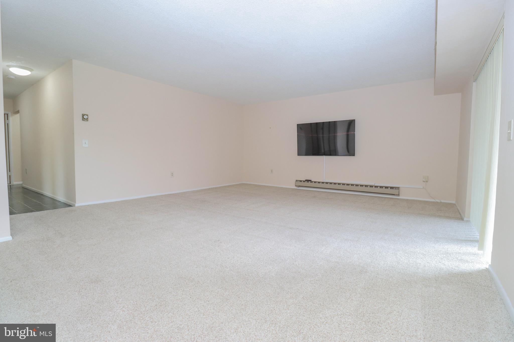 LEISURE WORLD - Residential