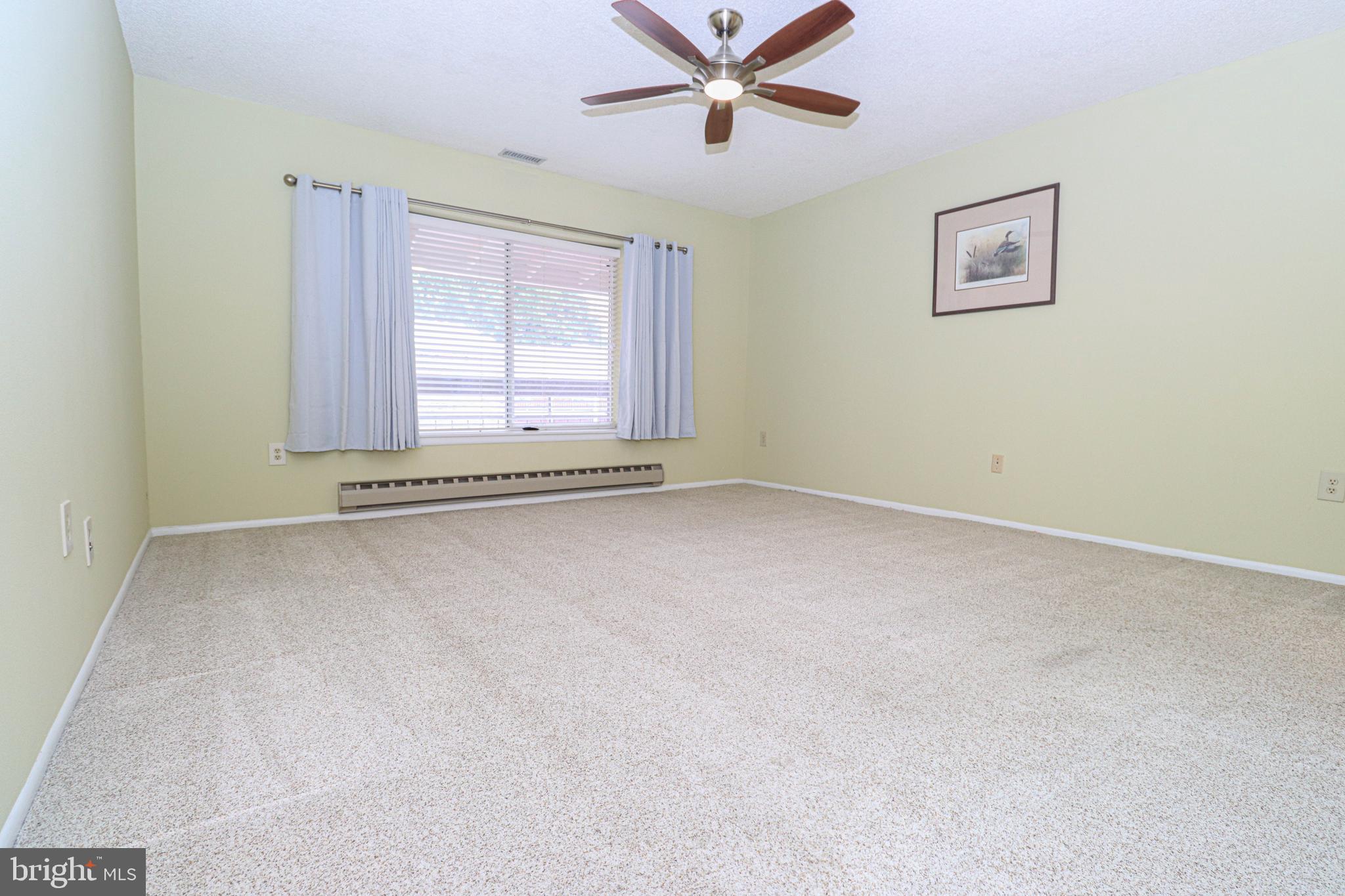 LEISURE WORLD - Residential