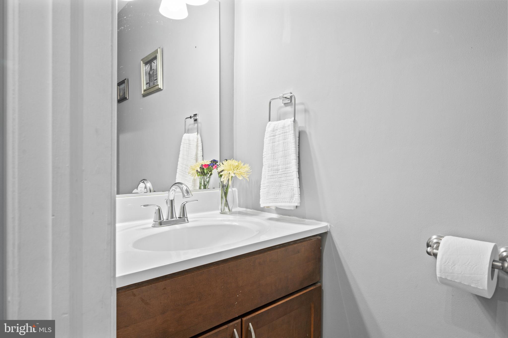 PINECREST - Residential