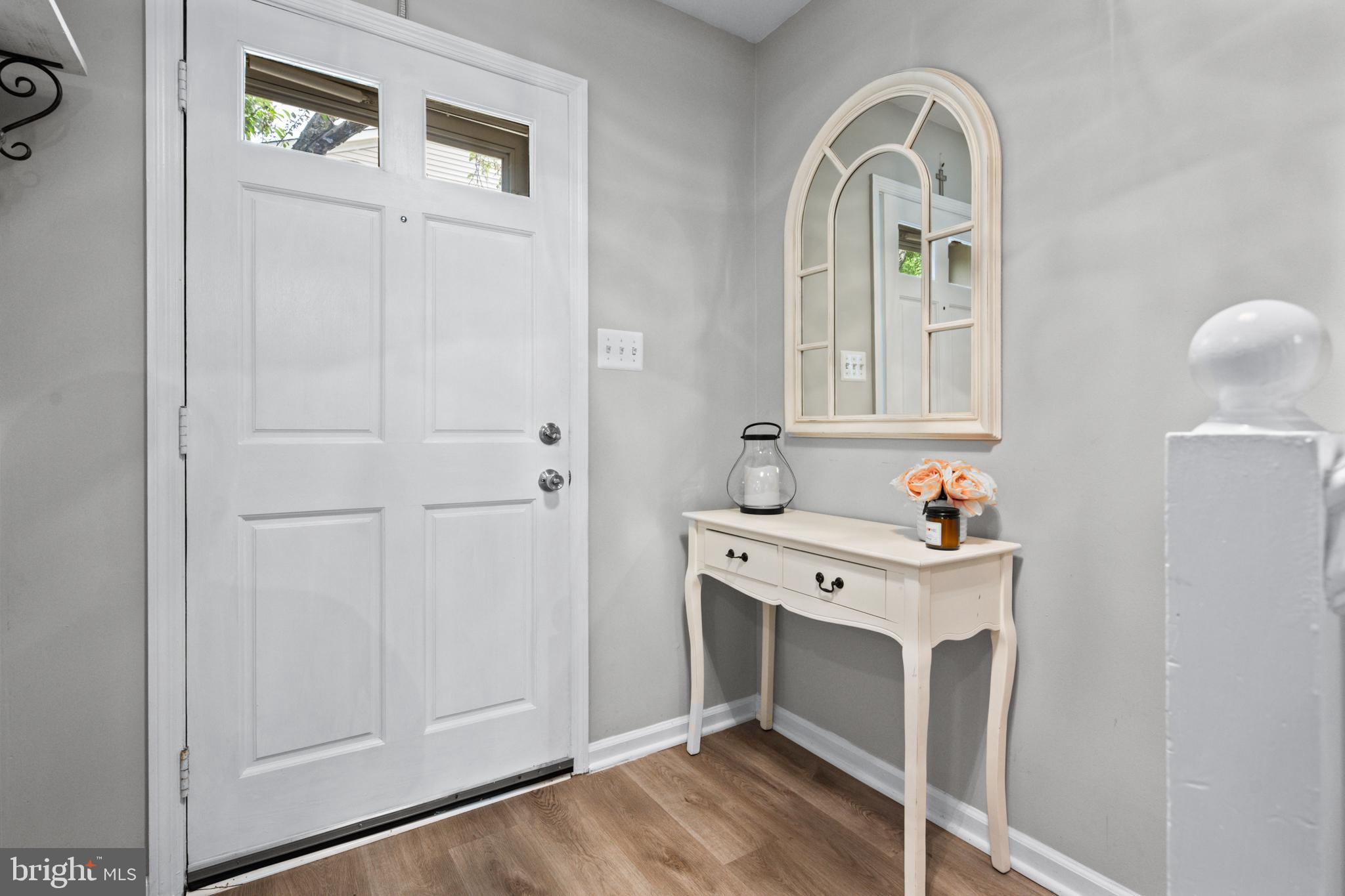 PINECREST - Residential