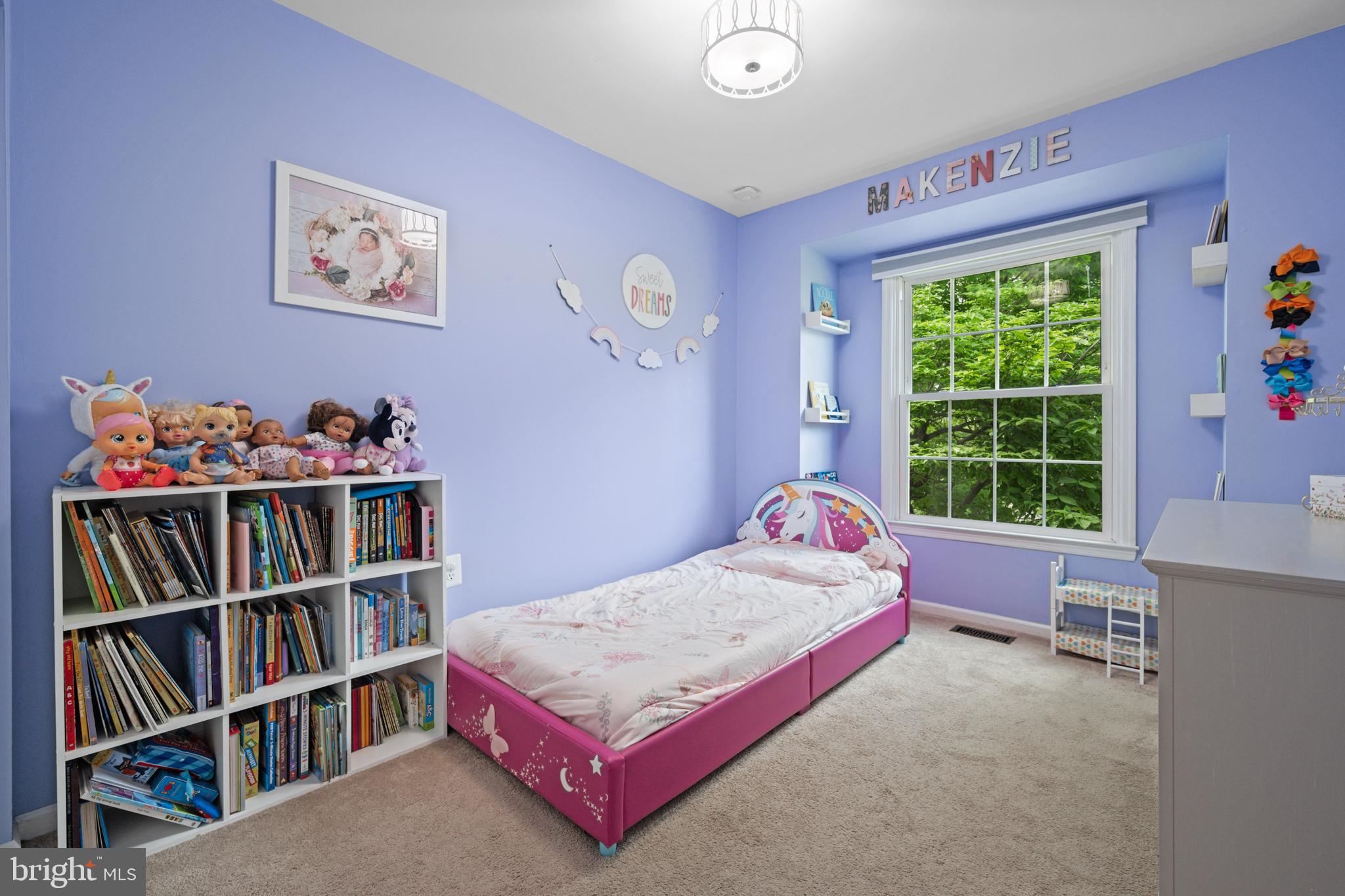 PINECREST - Residential