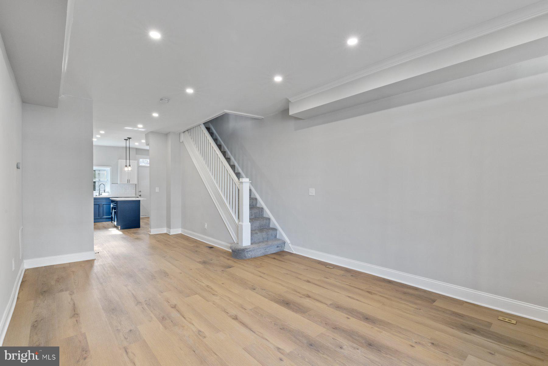 CHARLES VILLAGE - Residential