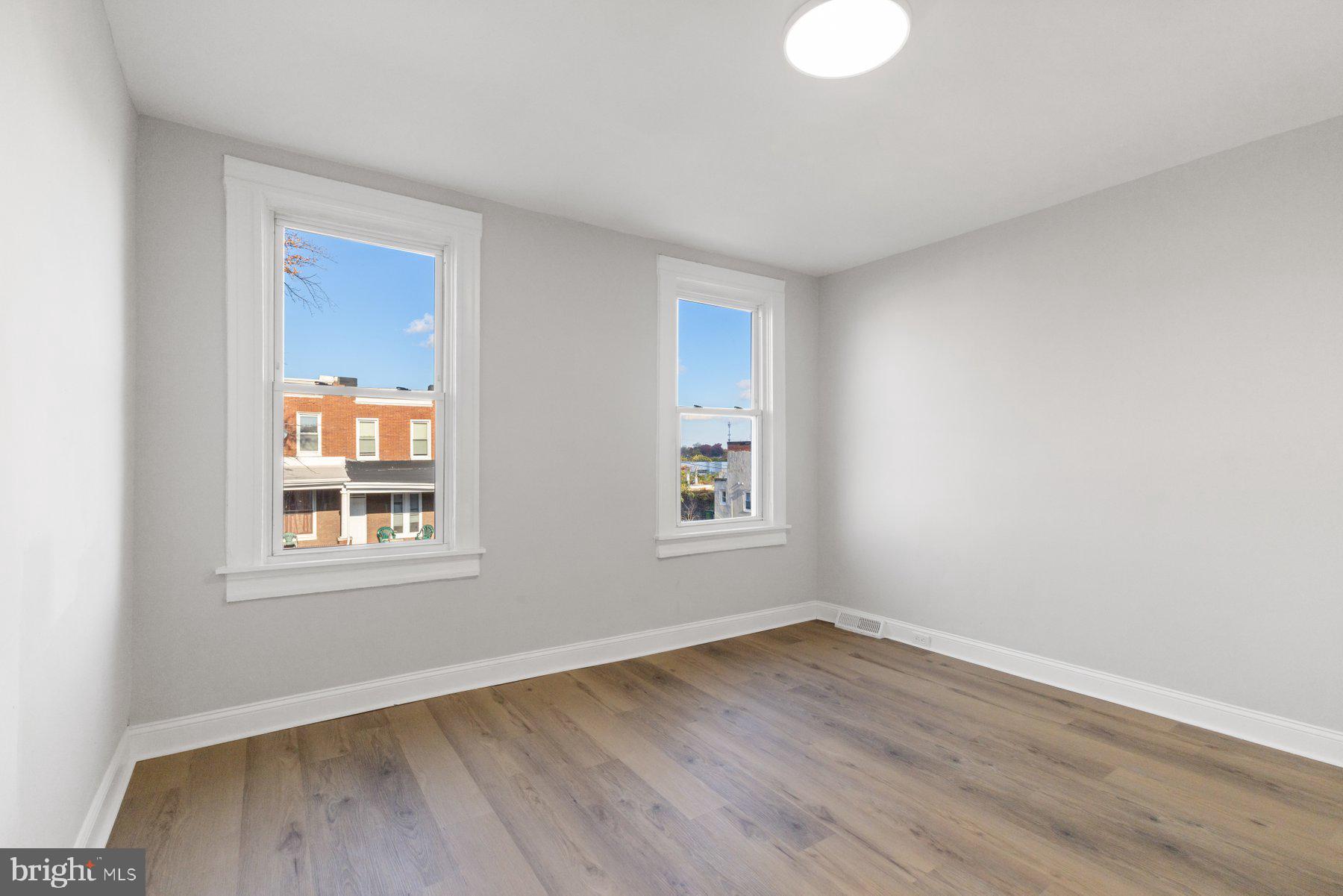 CHARLES VILLAGE - Residential