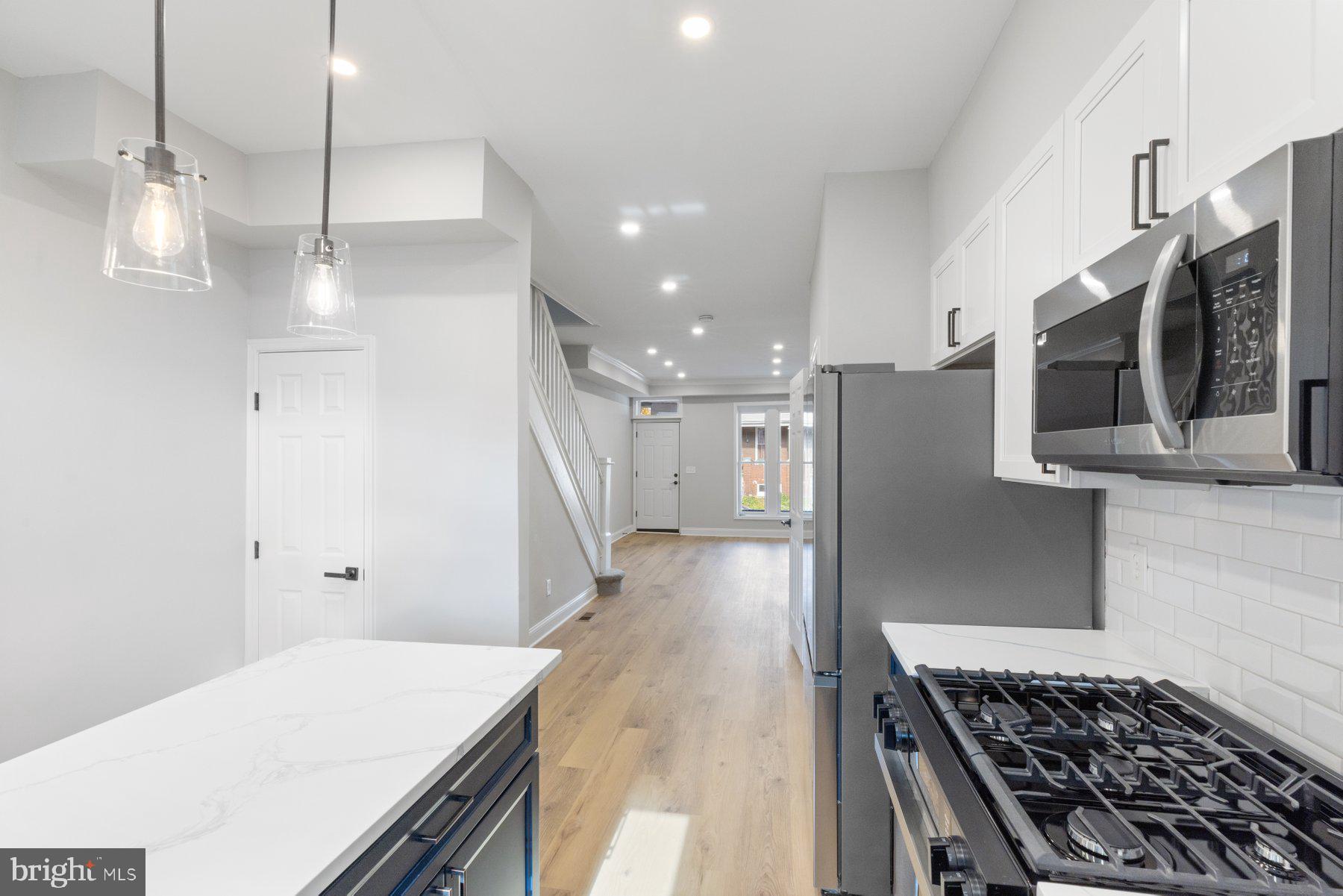 CHARLES VILLAGE - Residential