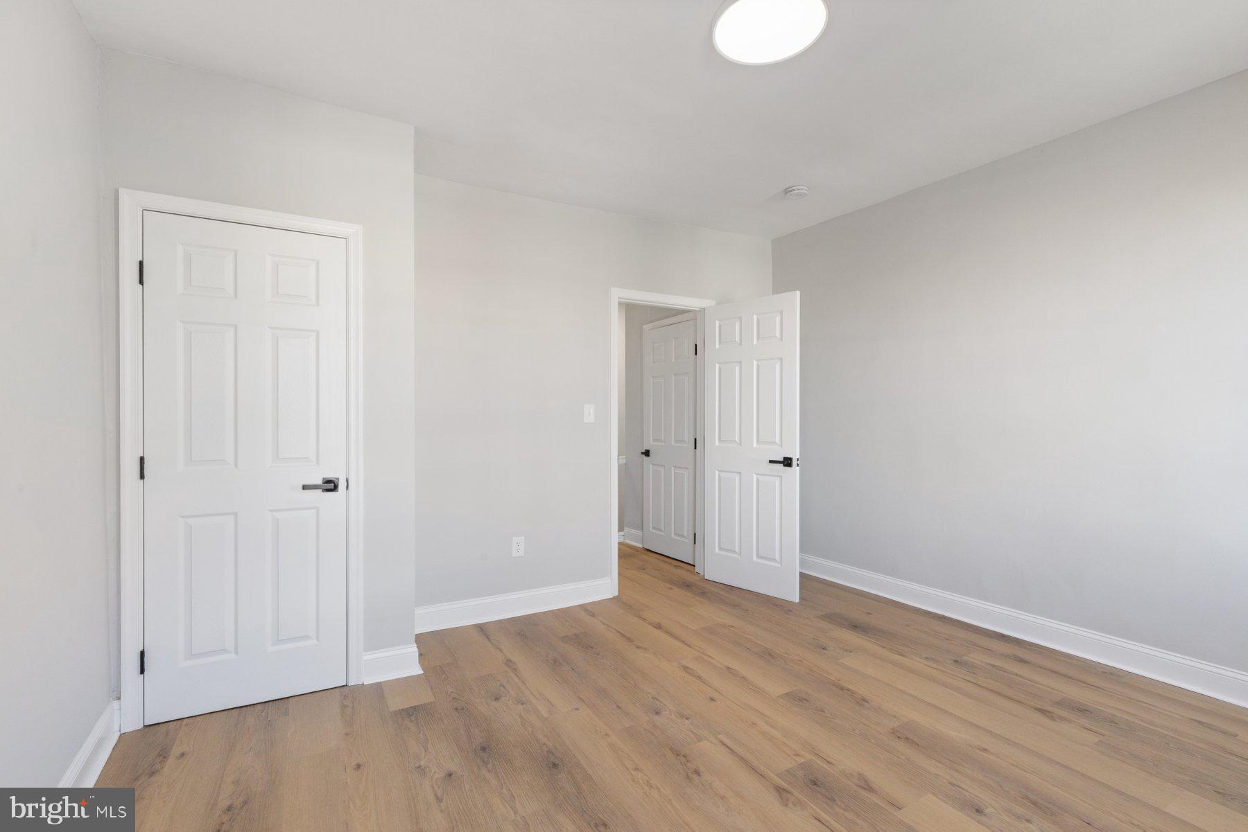 CHARLES VILLAGE - Residential