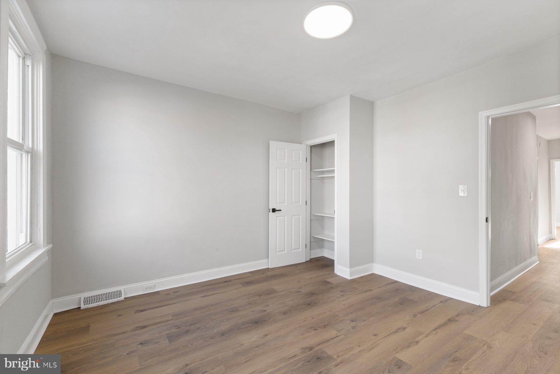 CHARLES VILLAGE - Residential