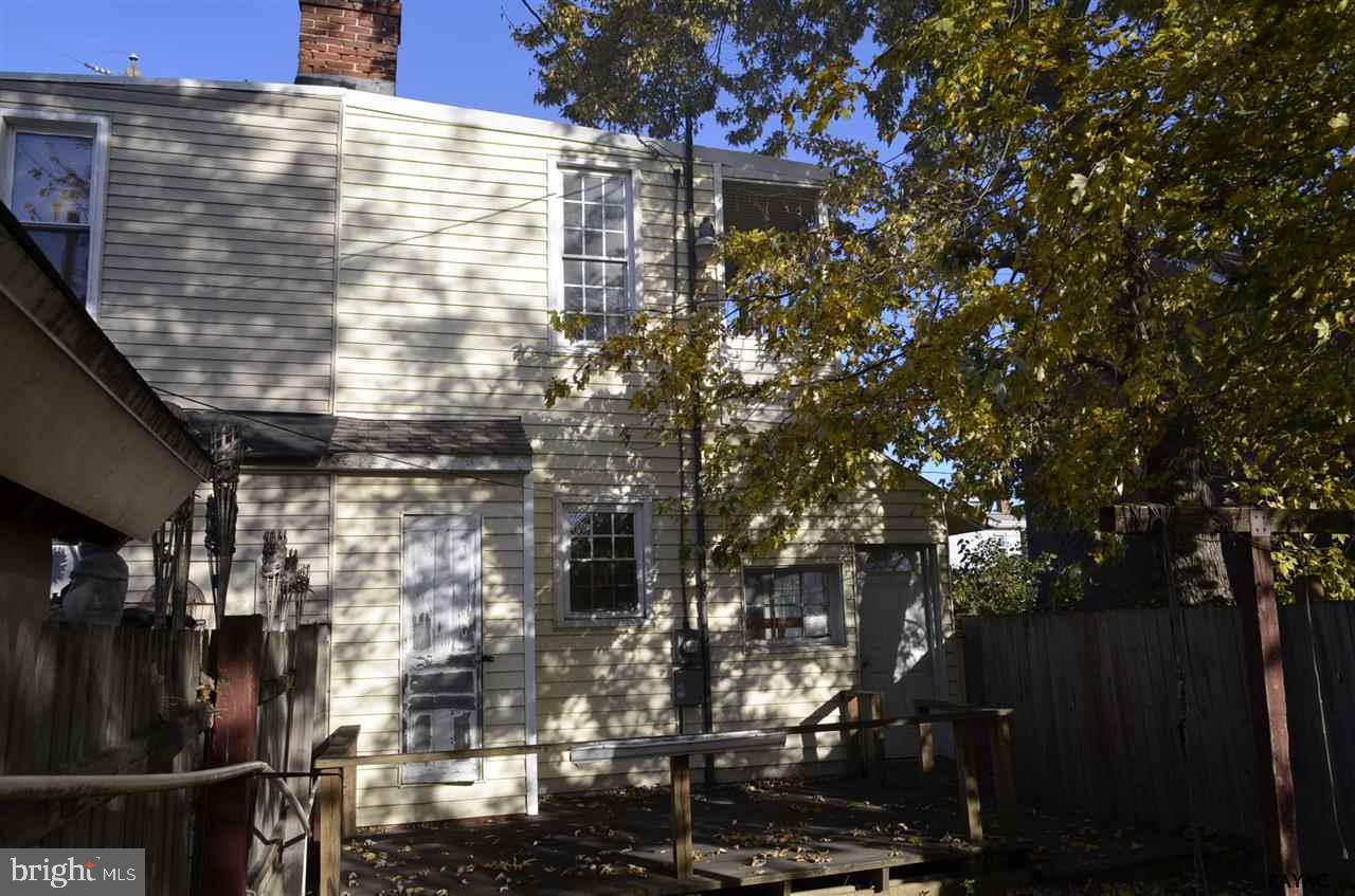 EAST YORK - Residential